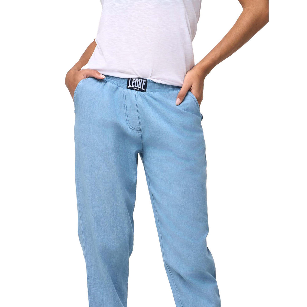 WOMAN_SWEATPANTS_BLUE_W5762P8C03_12_Image_5