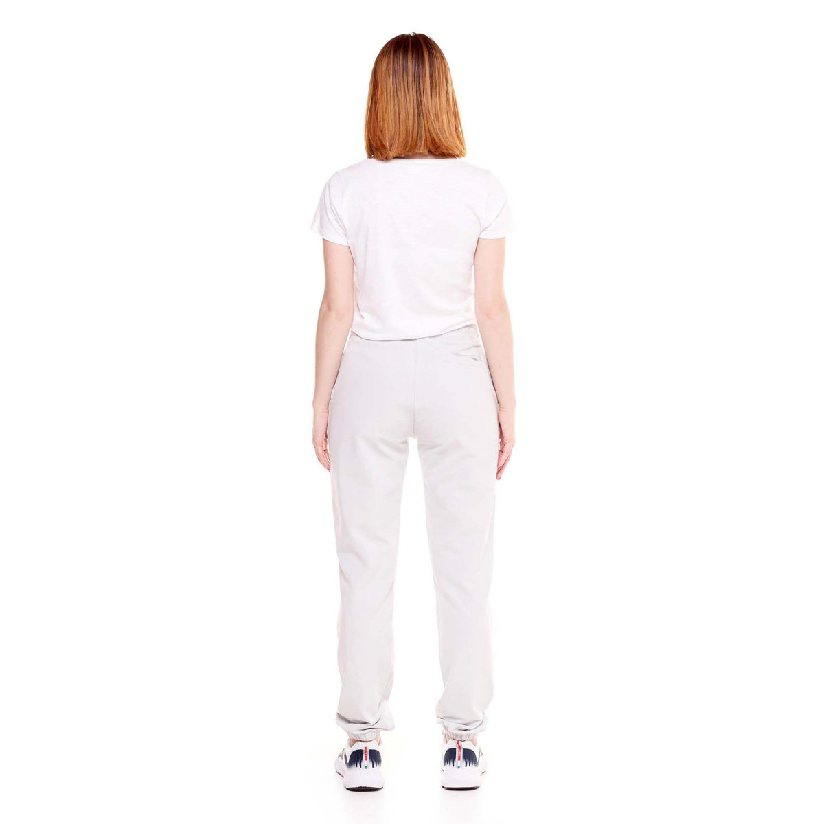 WOMAN_SWEATPANTS_CRYSTAL_W4750P6F40_03_Image_4