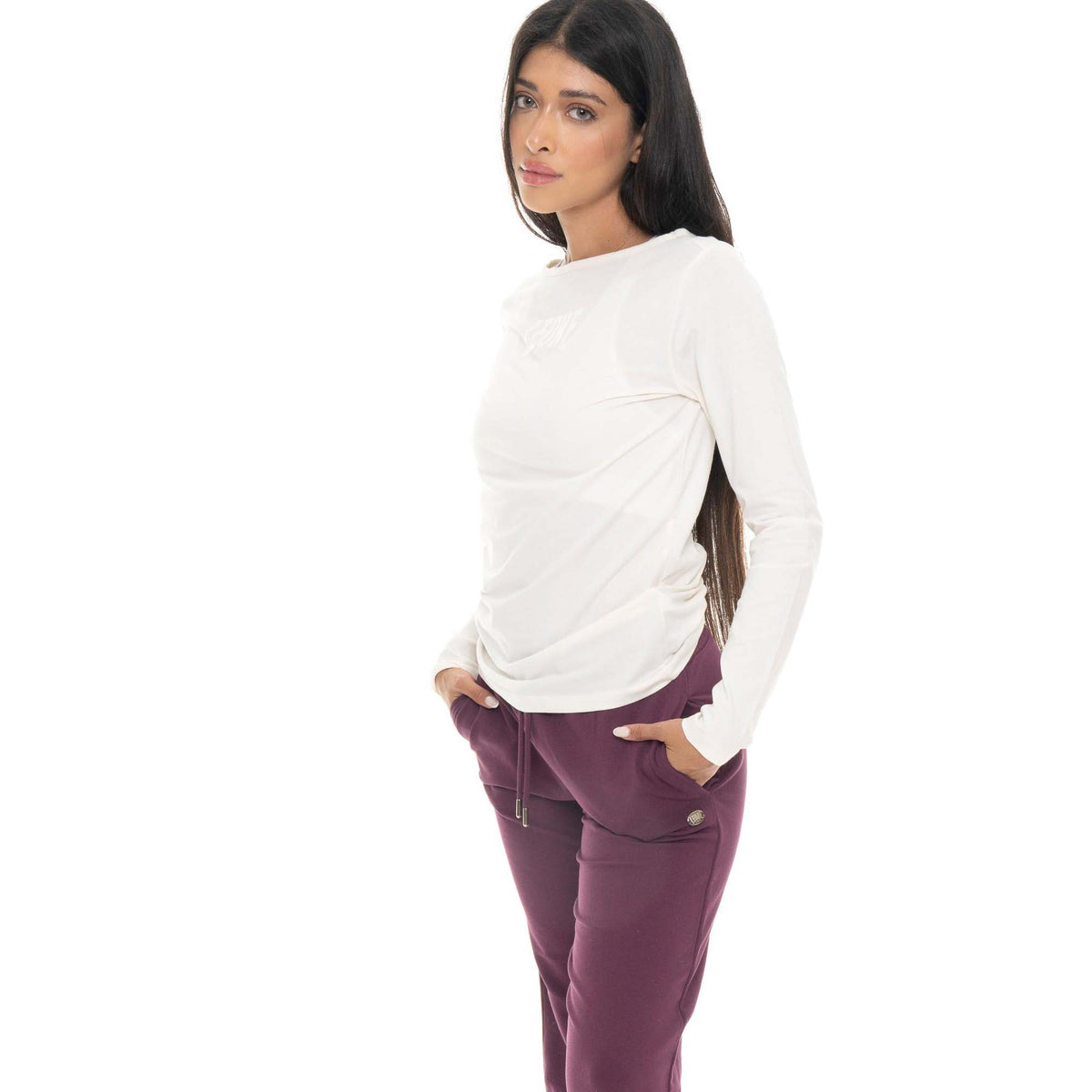 WOMAN_SWEATPANTS_NEVER_WITHOUT_W6813P11F03_42_Image_5