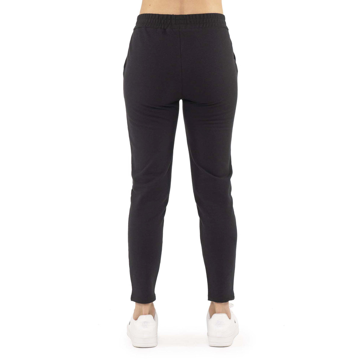 WOMAN_SWEATPANTS_NEVER_WITHOUT_W6816P11F03_09_Image_4