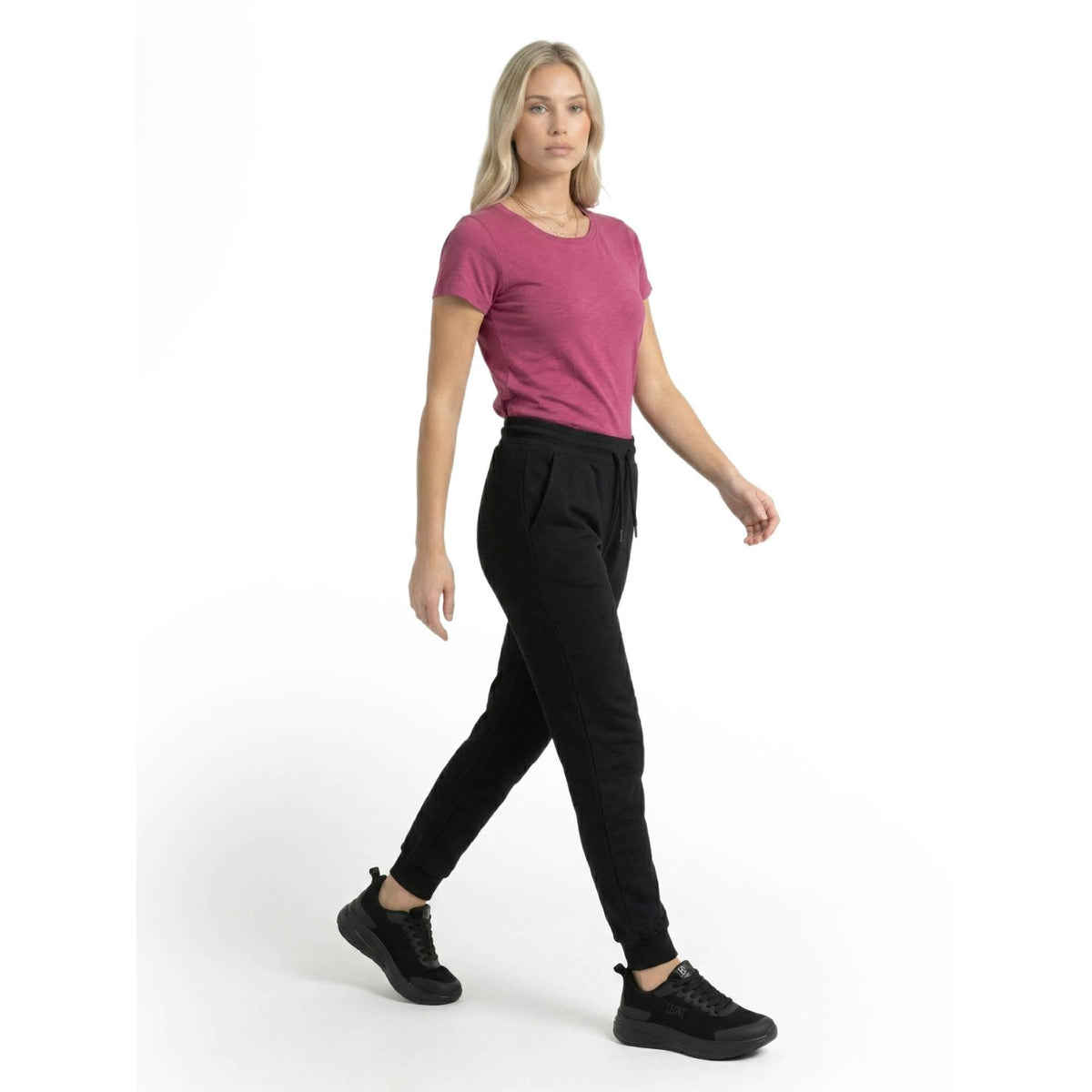 WOMAN_SWEATPANTS_NEVER_WITHOUT_W7005P12F13_09_Image_6