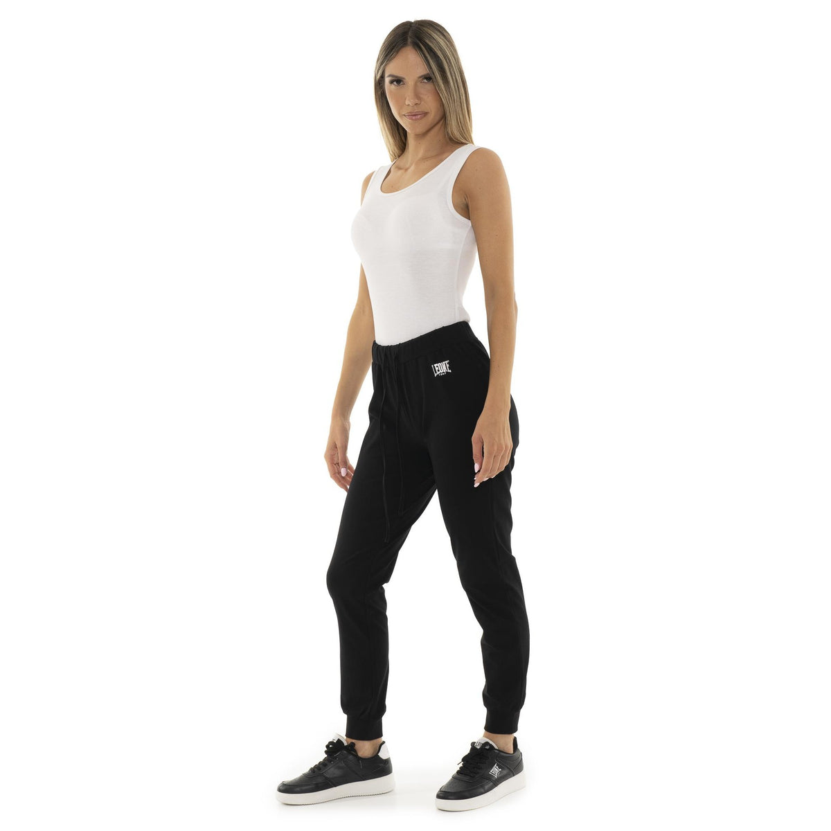 WOMAN_SWEATPANTS_NEVER_WITHOUT_W7010P12J08_09_Image_3