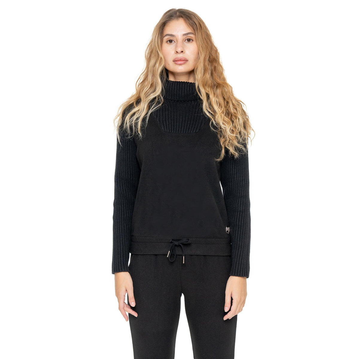 WOMAN_TOURTLE_COLLAR_WARM_TOUCH_W6879T11F48_09_Image_2