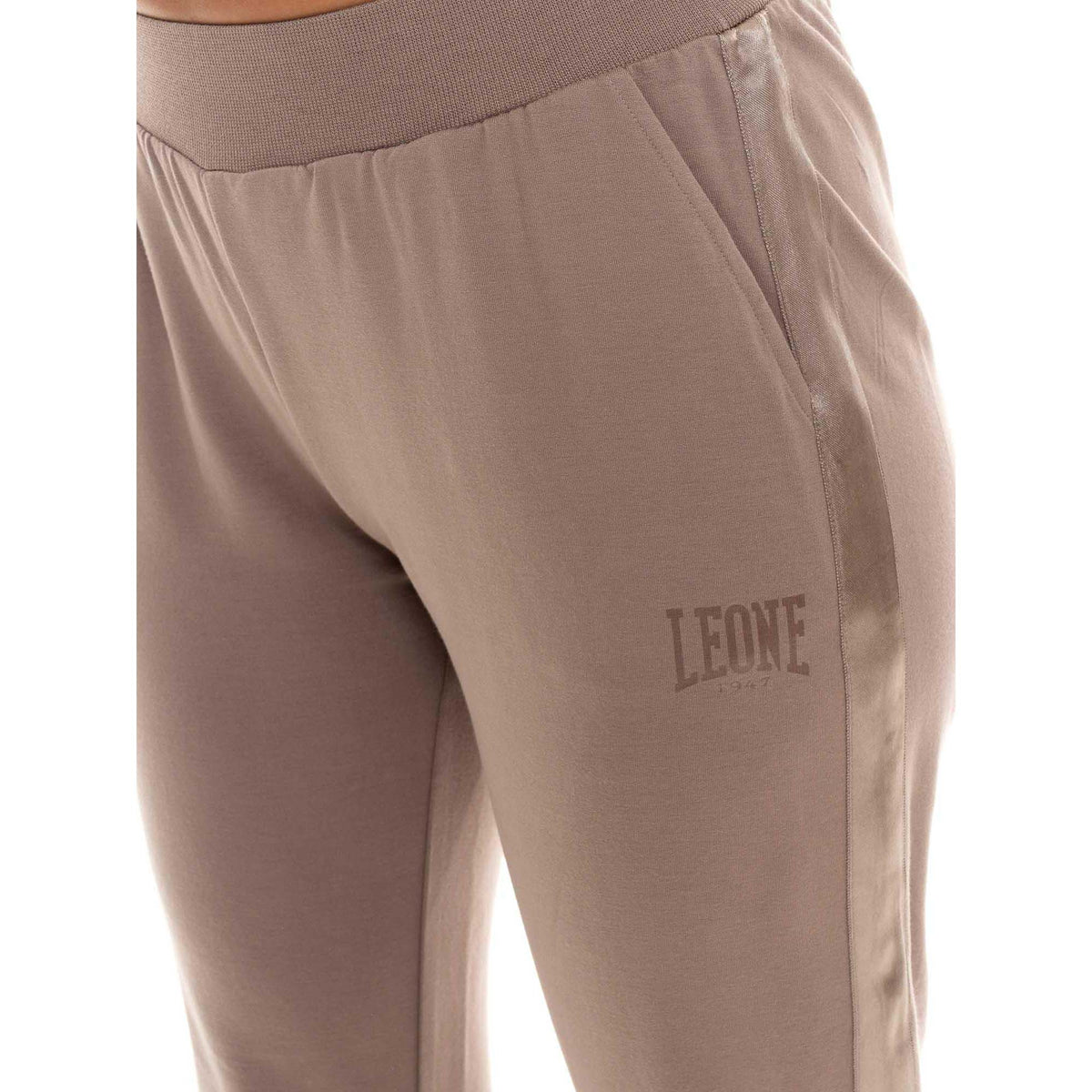 WOMAN_TRACKSUITS_CHIC_TONES_W6869A11F47A_14686_Image_3