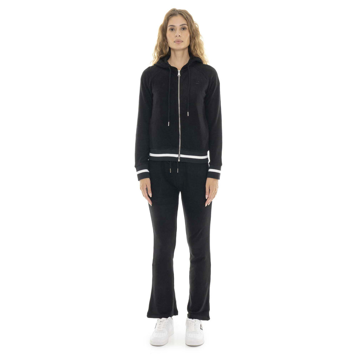 WOMAN_TRACKSUITS_RELAXED_W6158A9F24A_09_Image_1