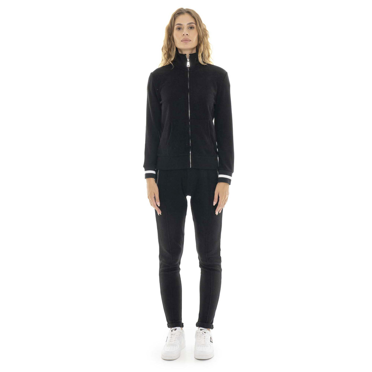 WOMAN_TRACKSUITS_RELAXED_W6159A9F24A_09_Image_1
