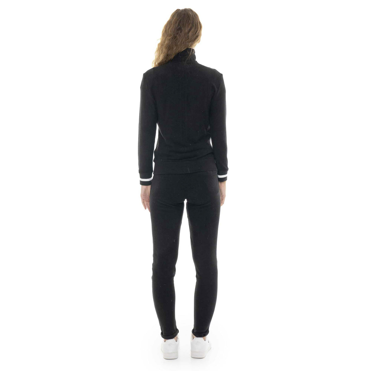WOMAN_TRACKSUITS_RELAXED_W6159A9F24A_09_Image_4