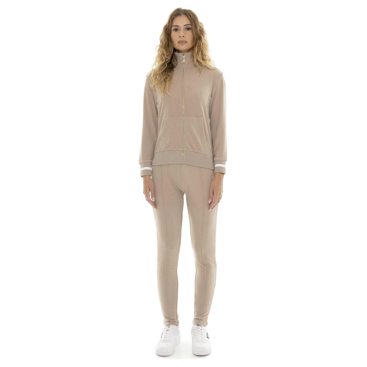 WOMAN_TRACKSUITS_RELAXED_W6159A9F24A_80_Image_1