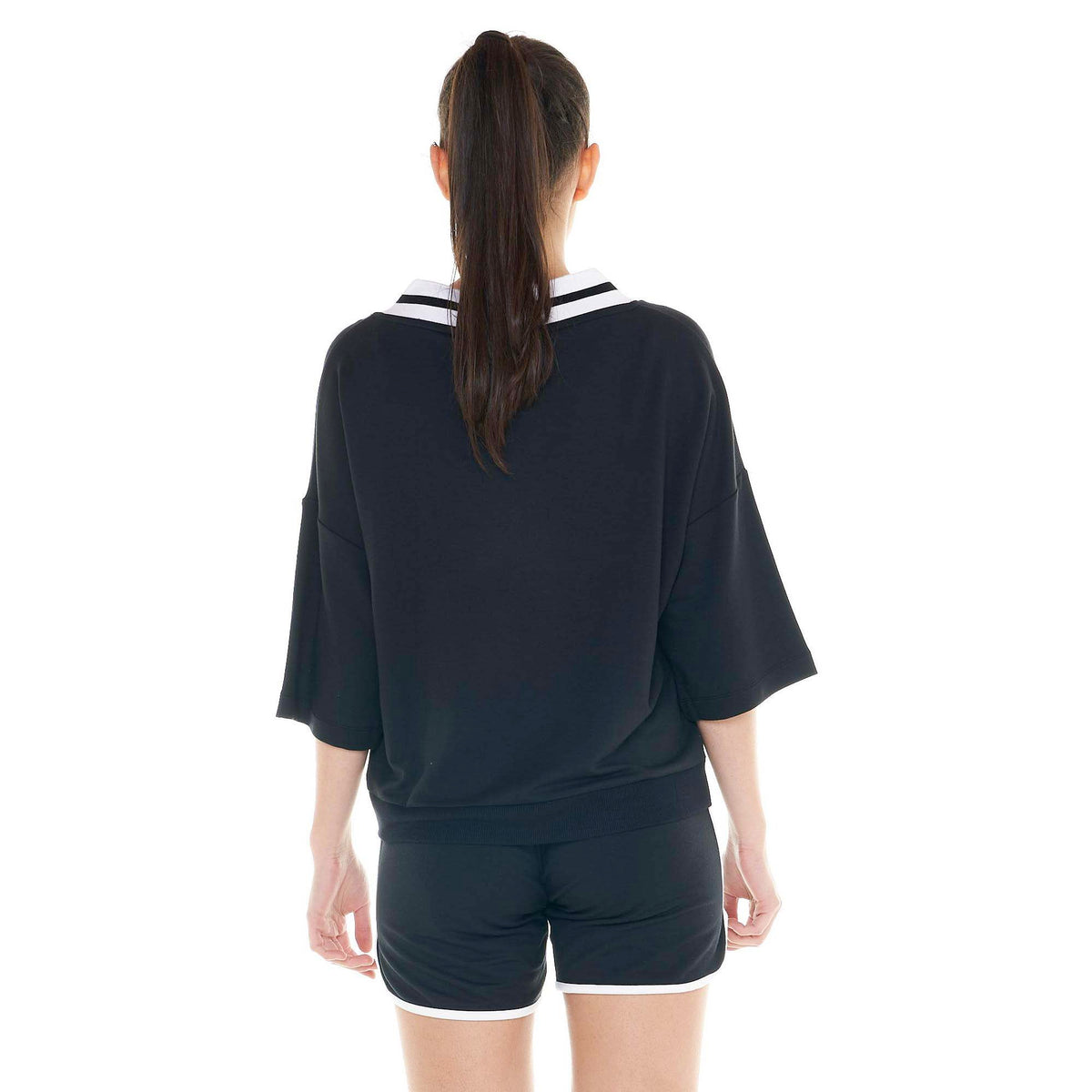 WOMAN_V_COLLAR_BLACK_BORING_W4773S6M01_09_Image_4