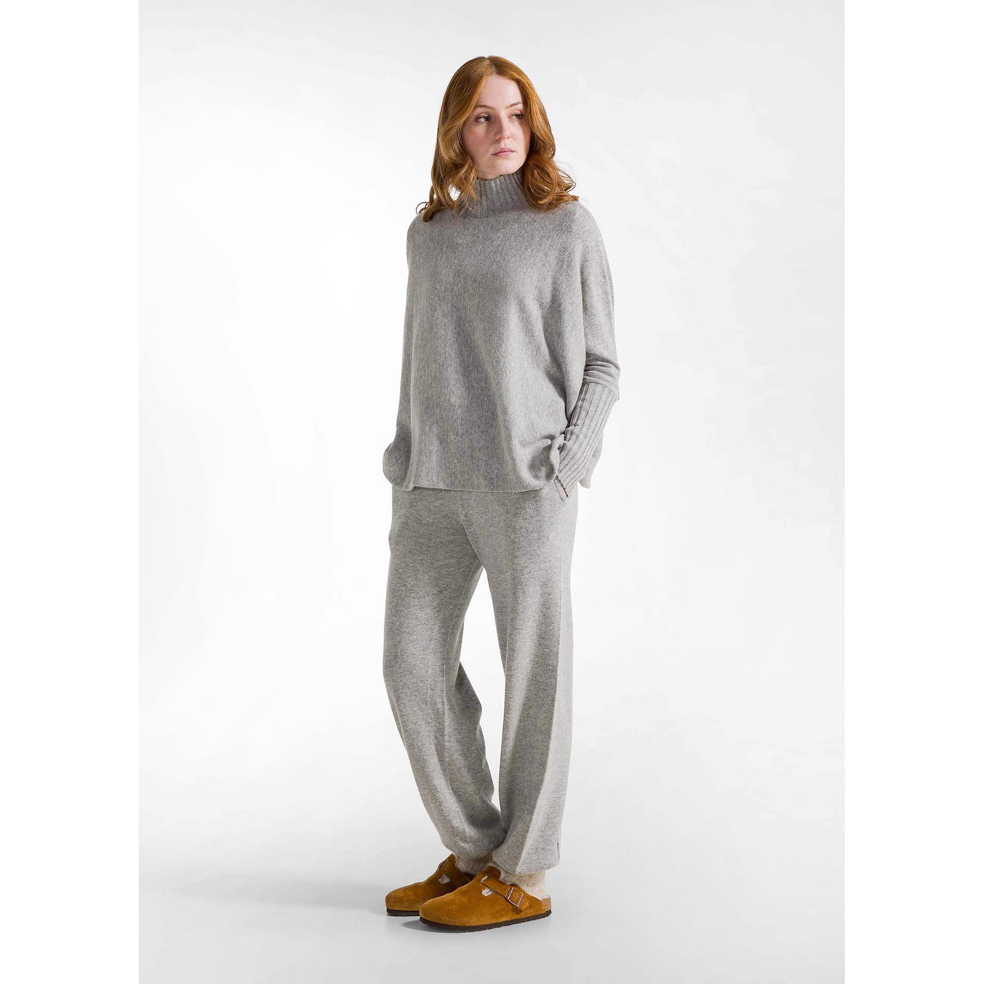 WOOLY_BLEND_KNITTED_JOGGER_PANTS_D12178_43800_Image_2