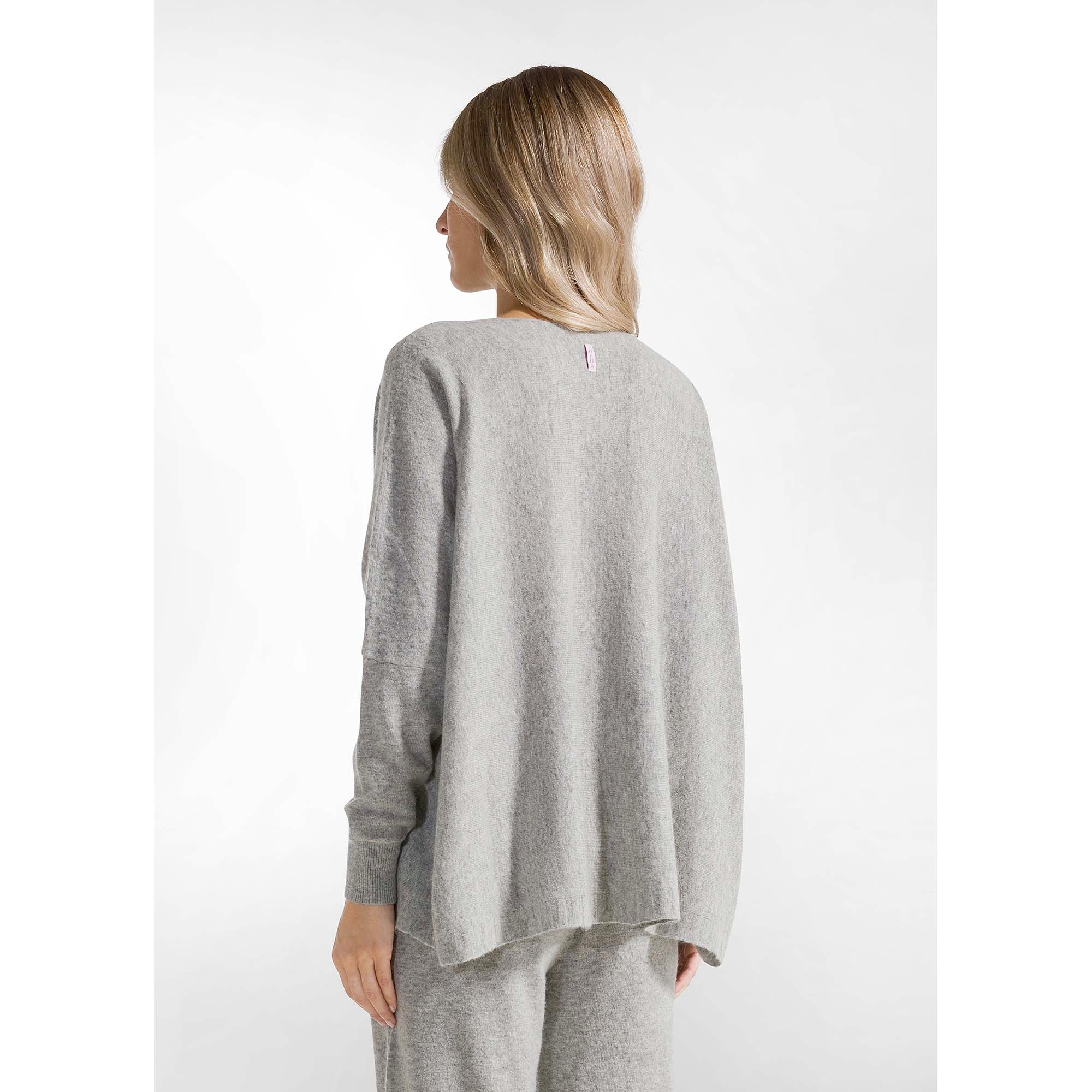 WOOOLY_BLEND_LOOSE_SWEATER_D12181_43800_Image_3