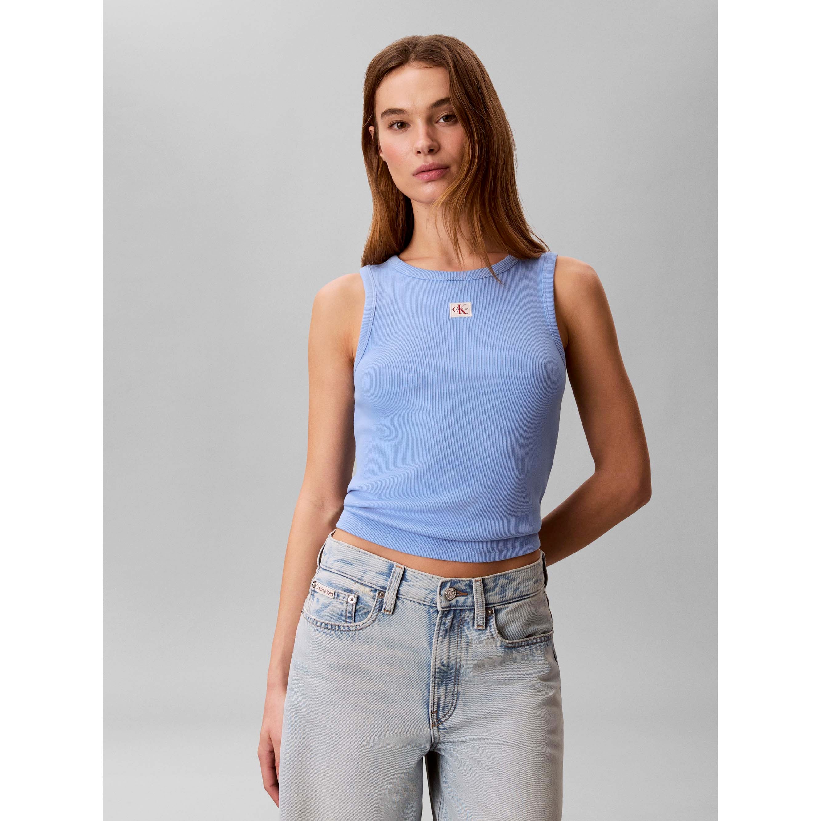 WOVEN_LABEL_2X2_BABY_LV047C201G_C32_Image_2