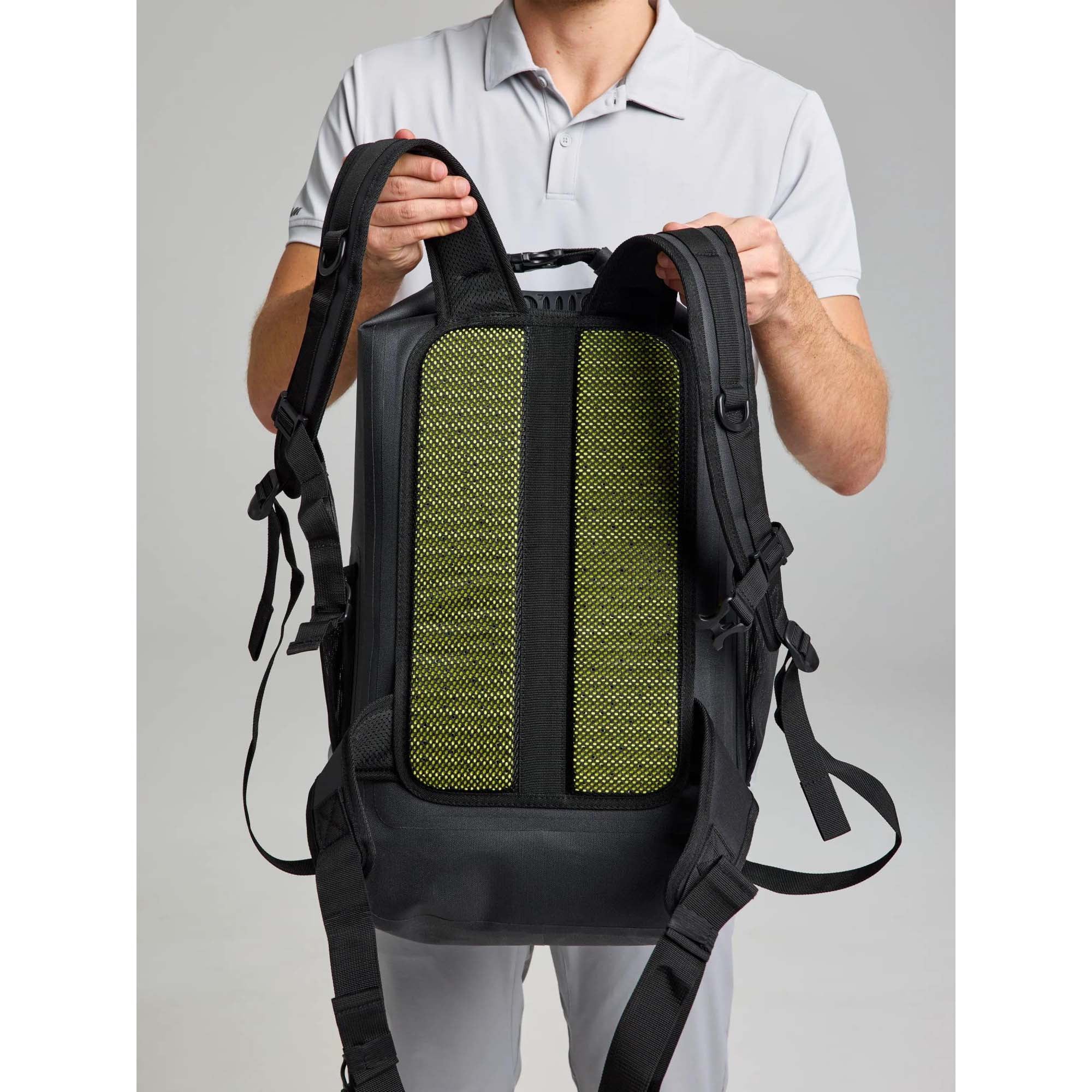 WR_BACKPACK_A463003S00_W01_Image_2