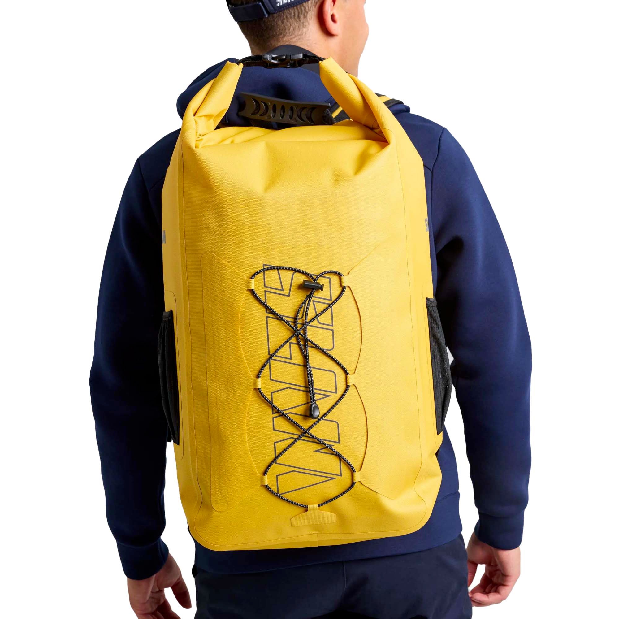 WR_BACKPACK_A463003S00_W41_Image_1
