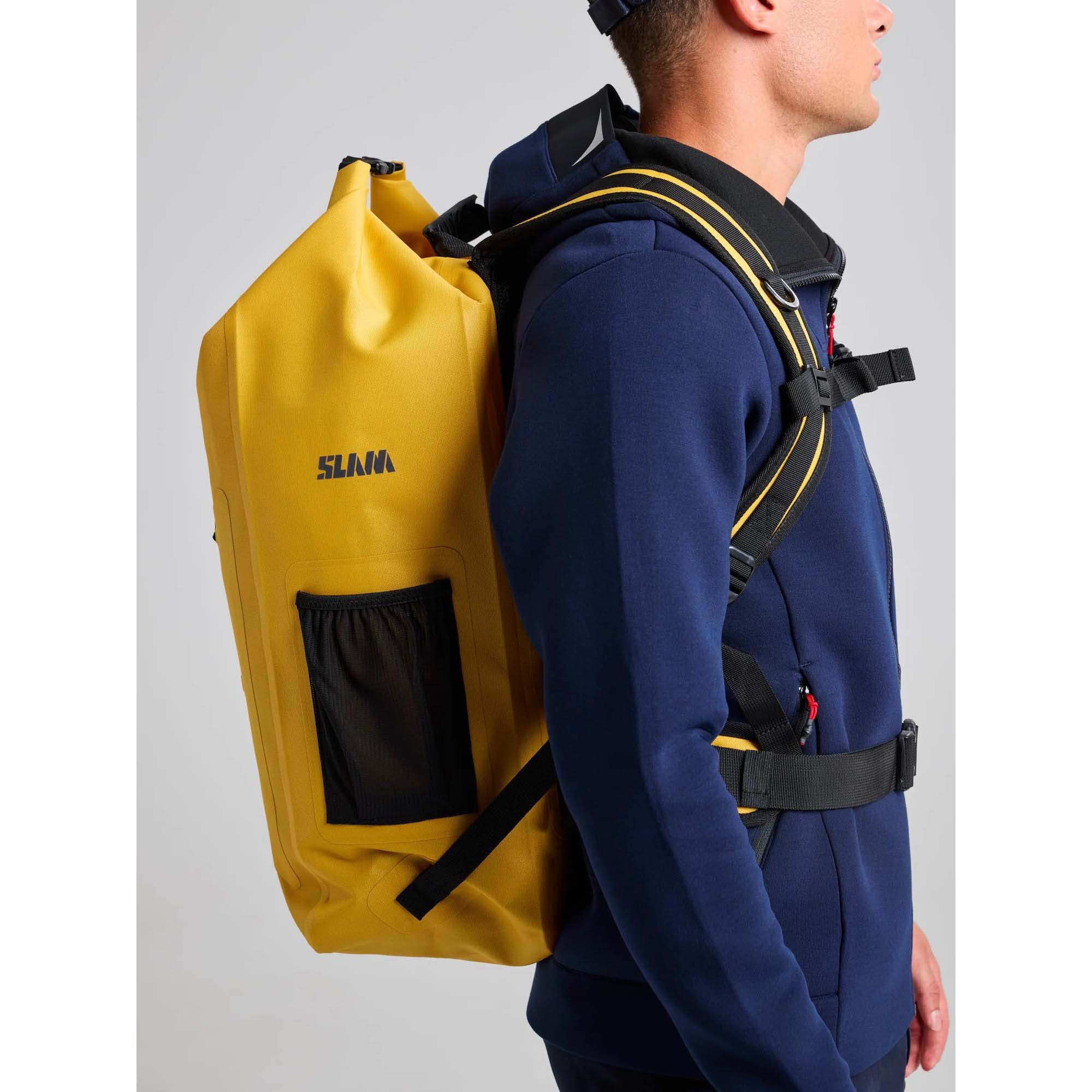 WR_BACKPACK_A463003S00_W41_Image_3