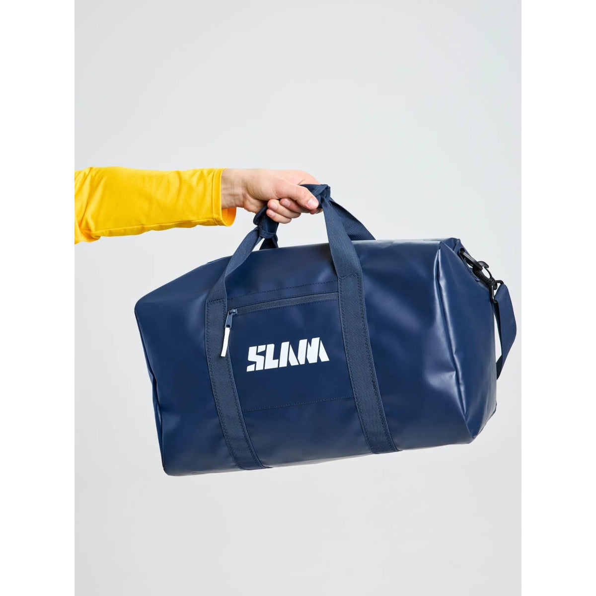 WR_DUFFLE_BAG_20_M_A463004S01_W13_Image_2