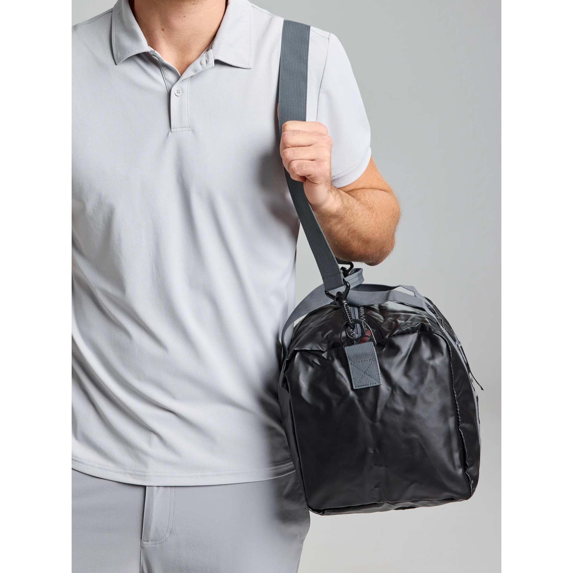 WR_DUFFLE_BAG_S_A463005S00_W01_Image_3