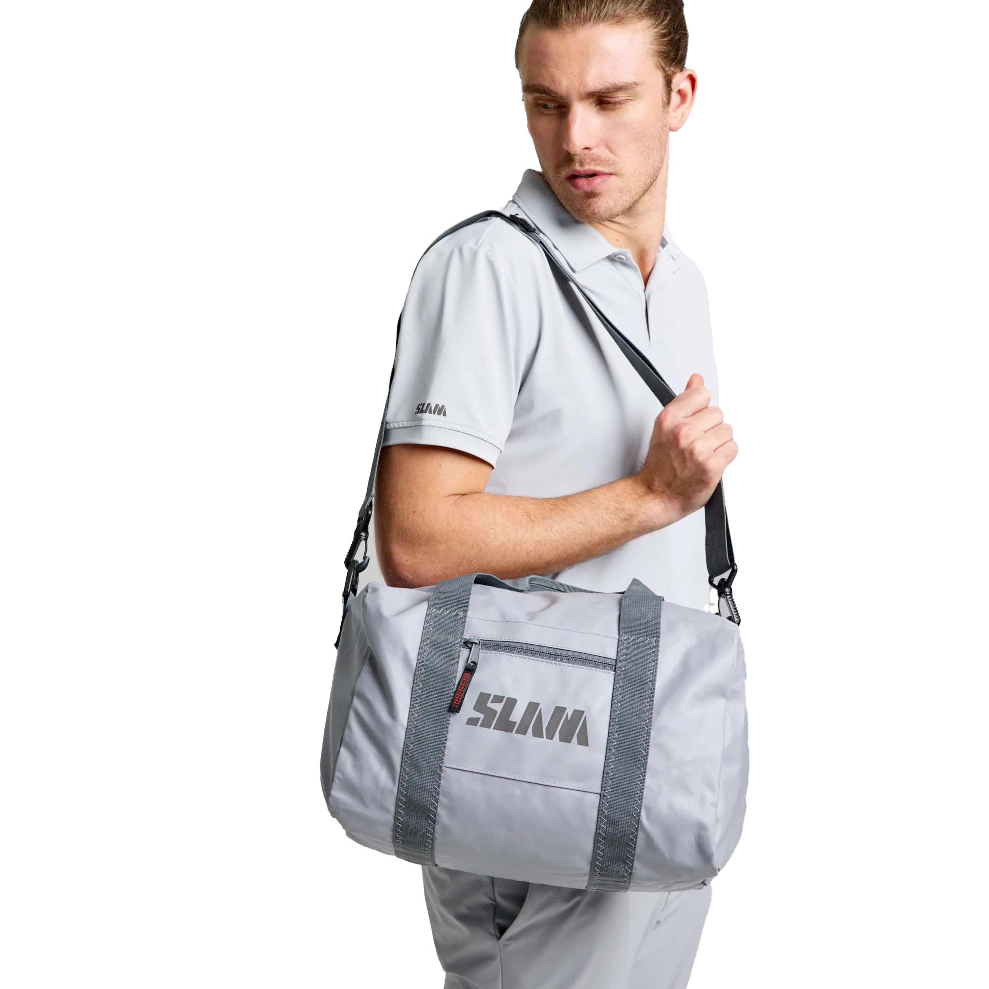 WR_DUFFLE_BAG_S_A463005S00_W05_Image_1