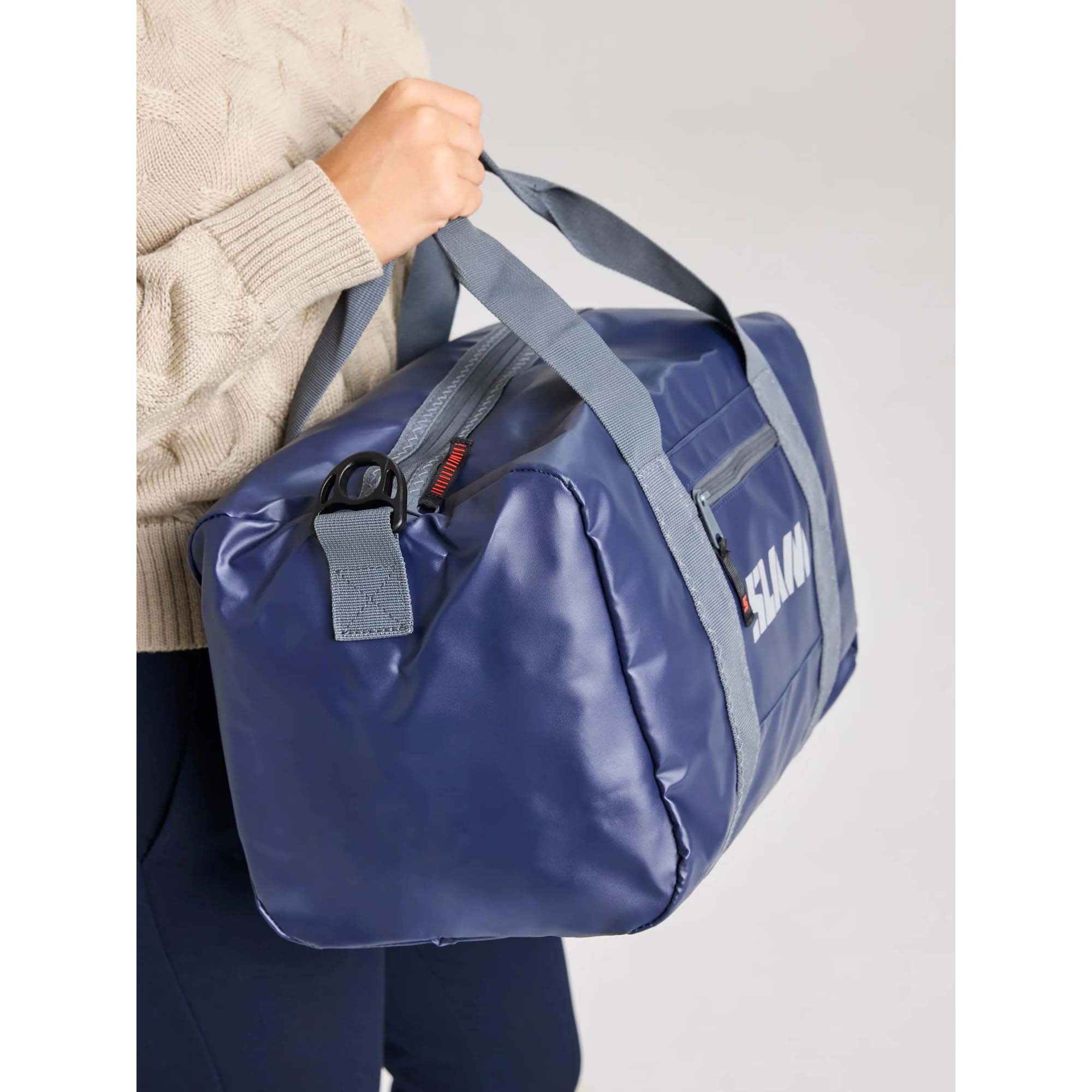 WR_DUFFLE_BAG_S_A463005S00_W12_Image_3