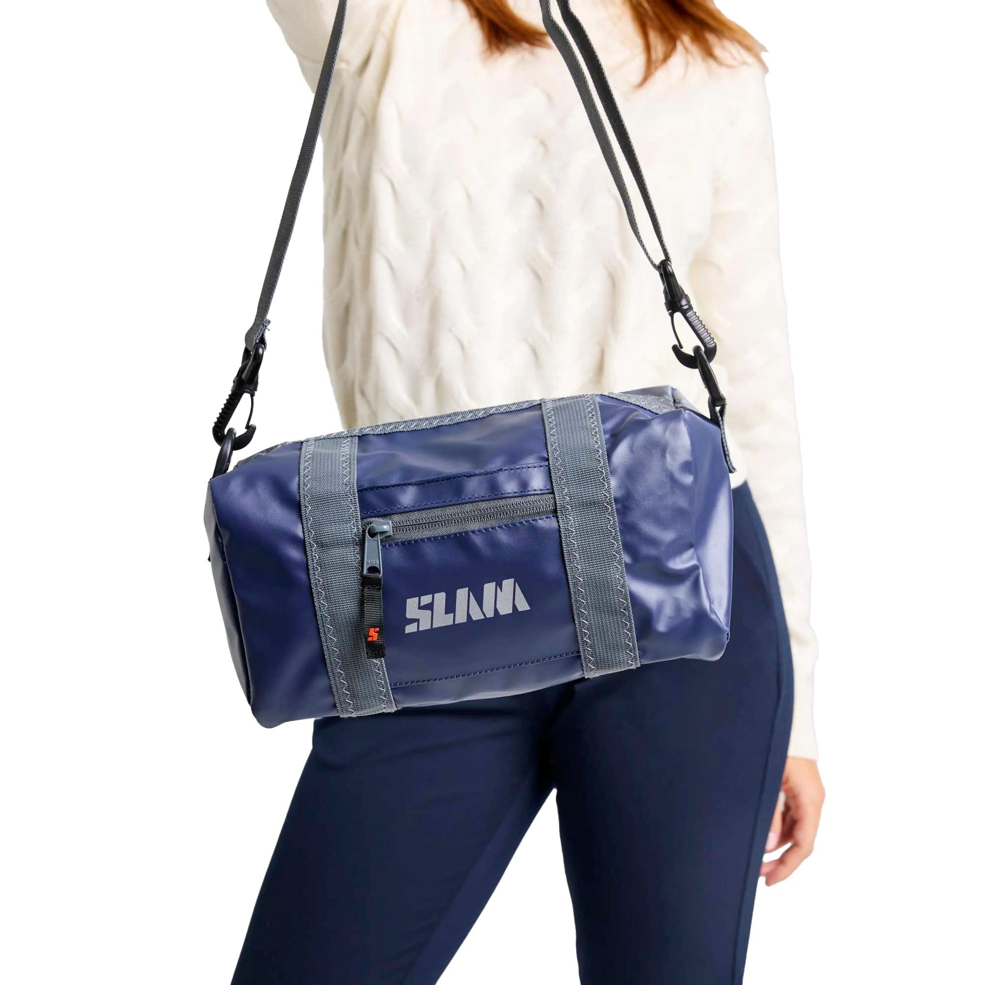 WR_DUFFLE_BAG_XS_A463008S00_W12_Image_1