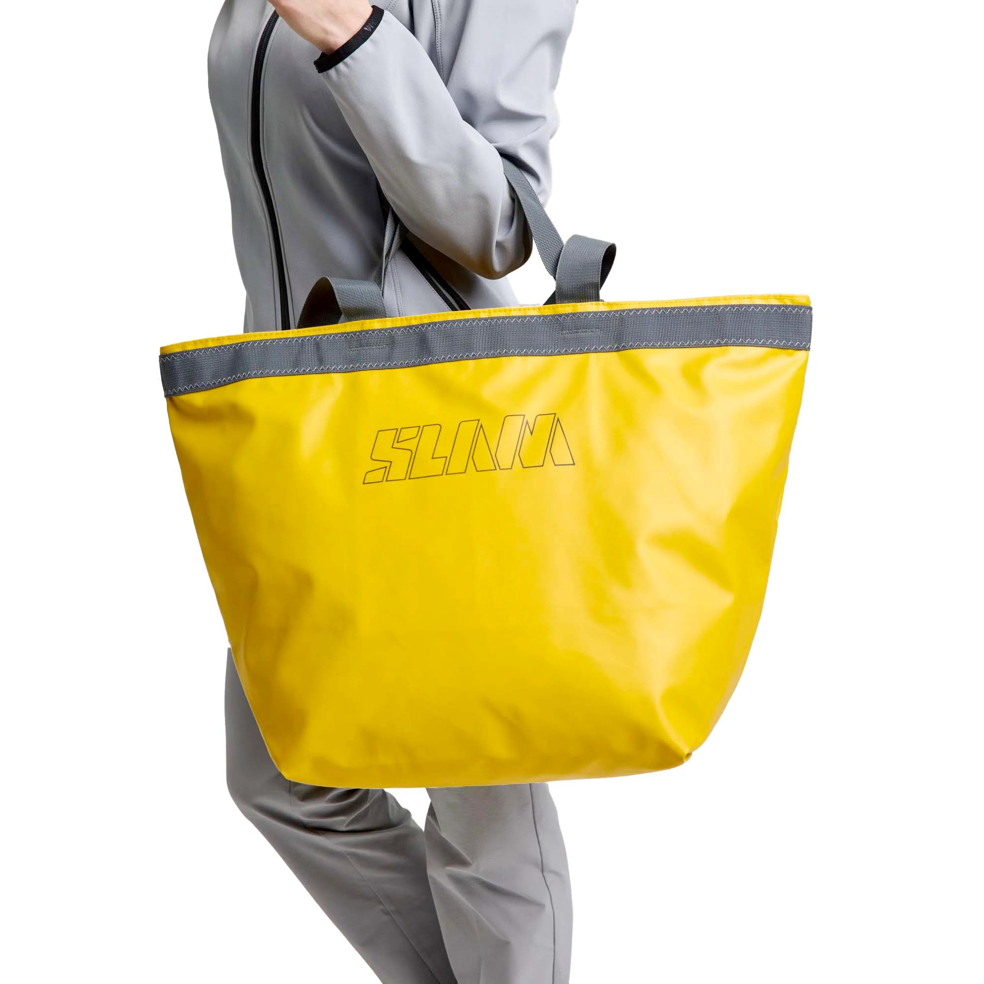 WR_TOTE_BAG_A463011S00_W41_Image_1