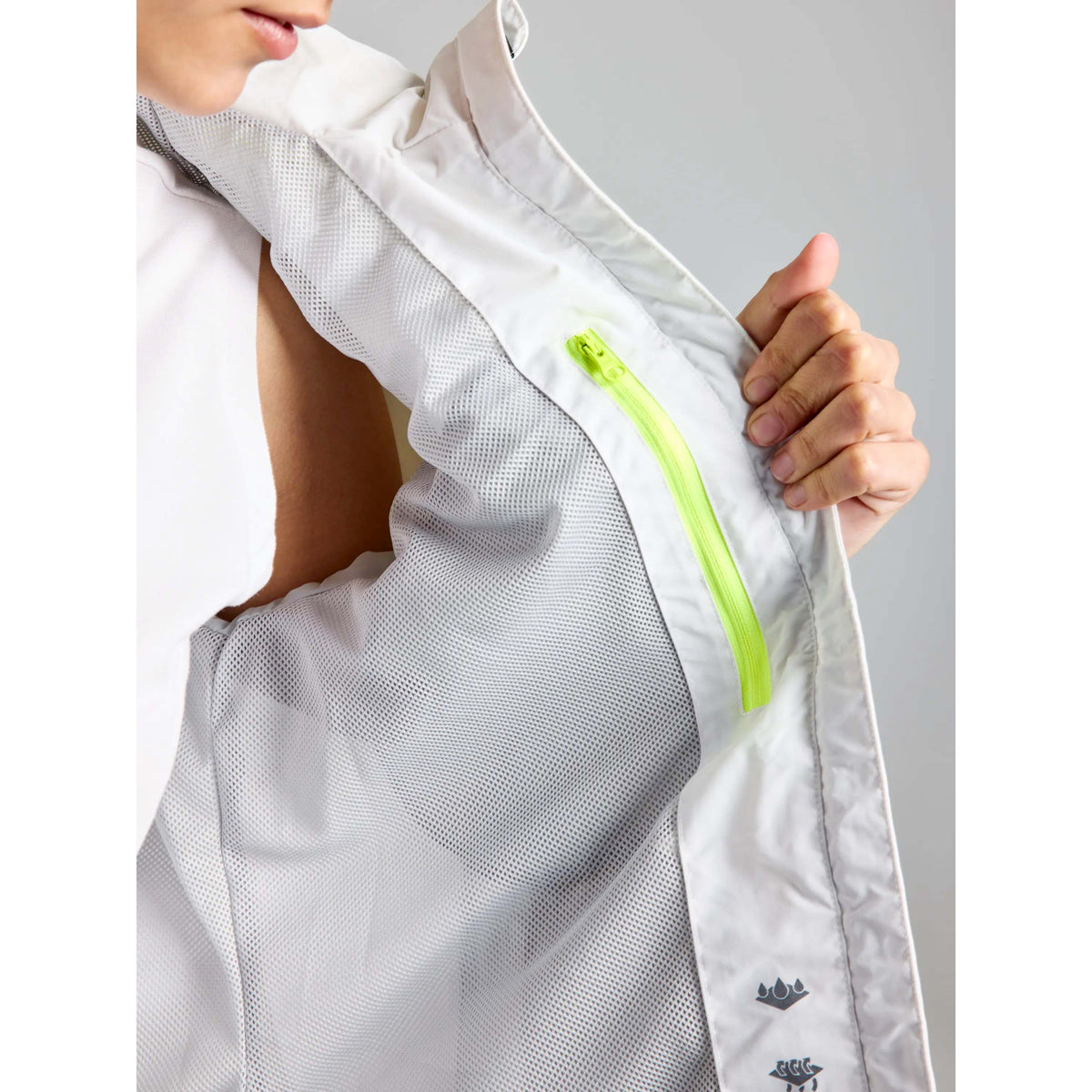 WS_SAILING_JACKET_A923003S00_W03_Image_7