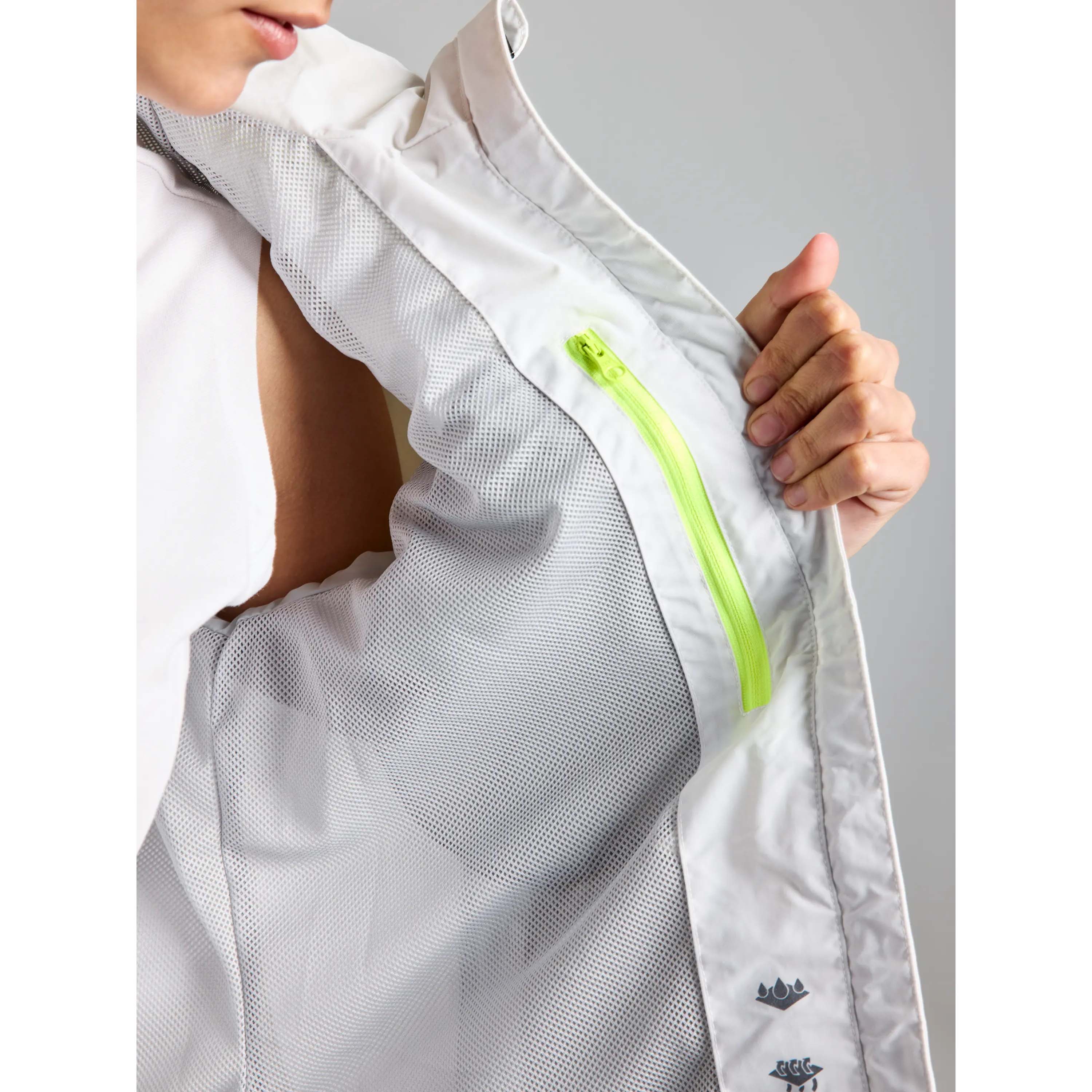 WS_SAILING_JACKET_A923003S00_W03_Image_7