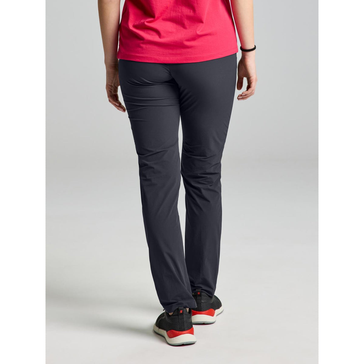 WS_TECH_CHINO_PANT_A904004S01_W76_Image_3