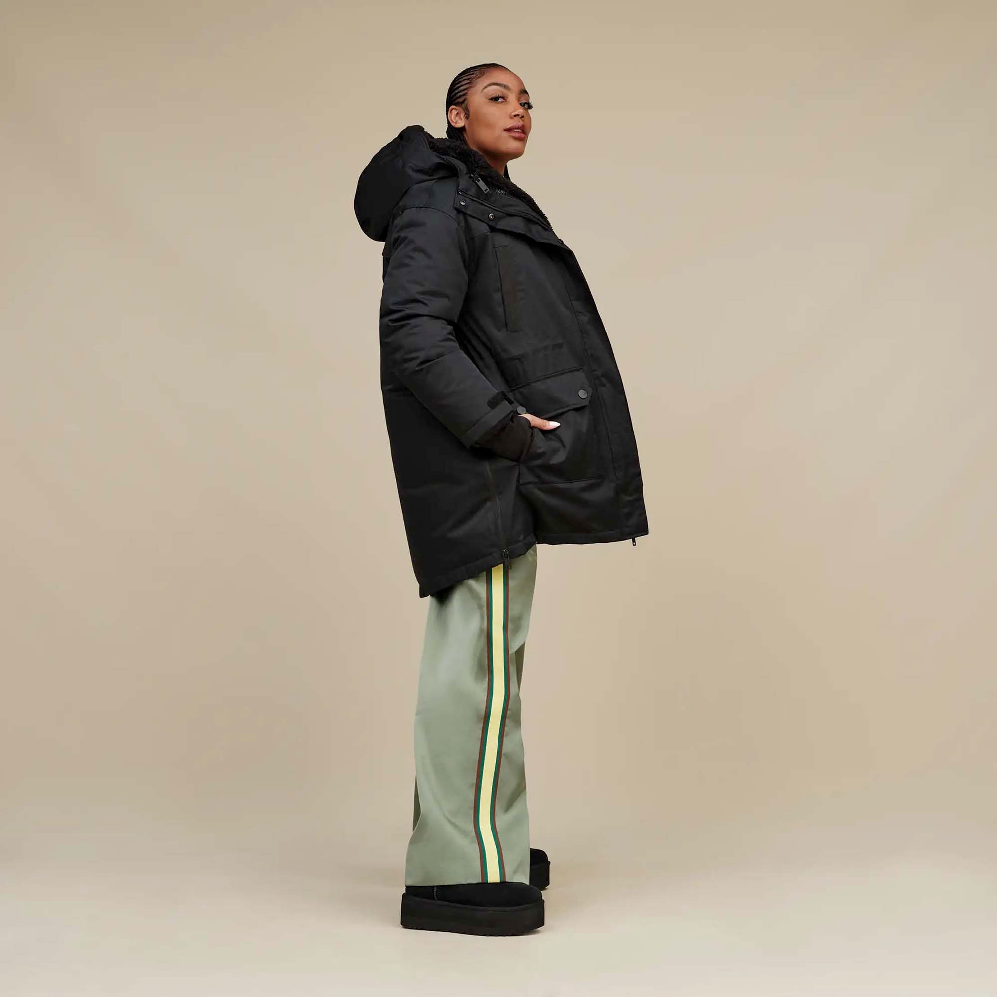 W_CLASSIC_ULTRA_MINI_PLATFORM_1135092_BLK_Image_7