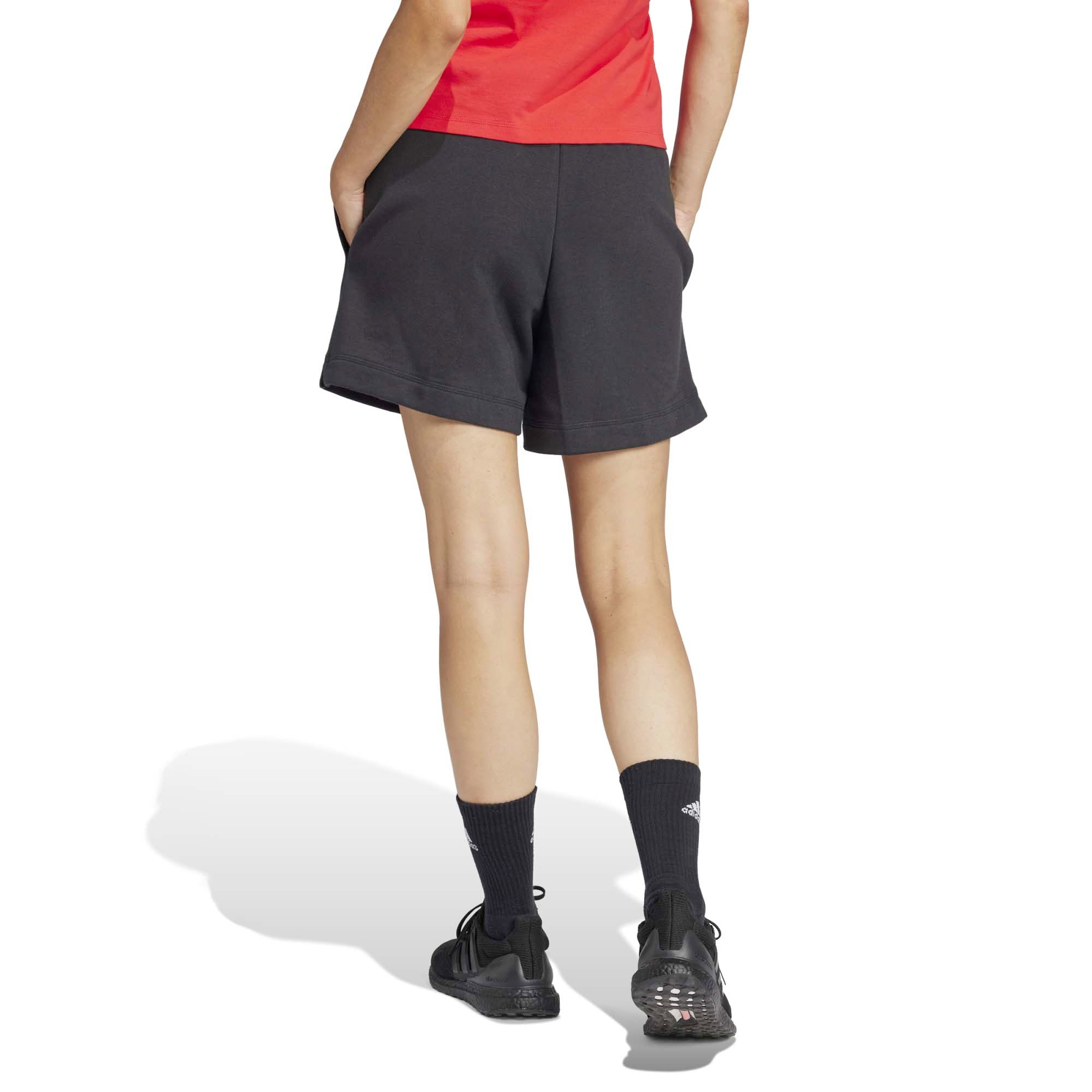 W_LIN_FT_SHO_JG8639_BLACKWH_Image_3