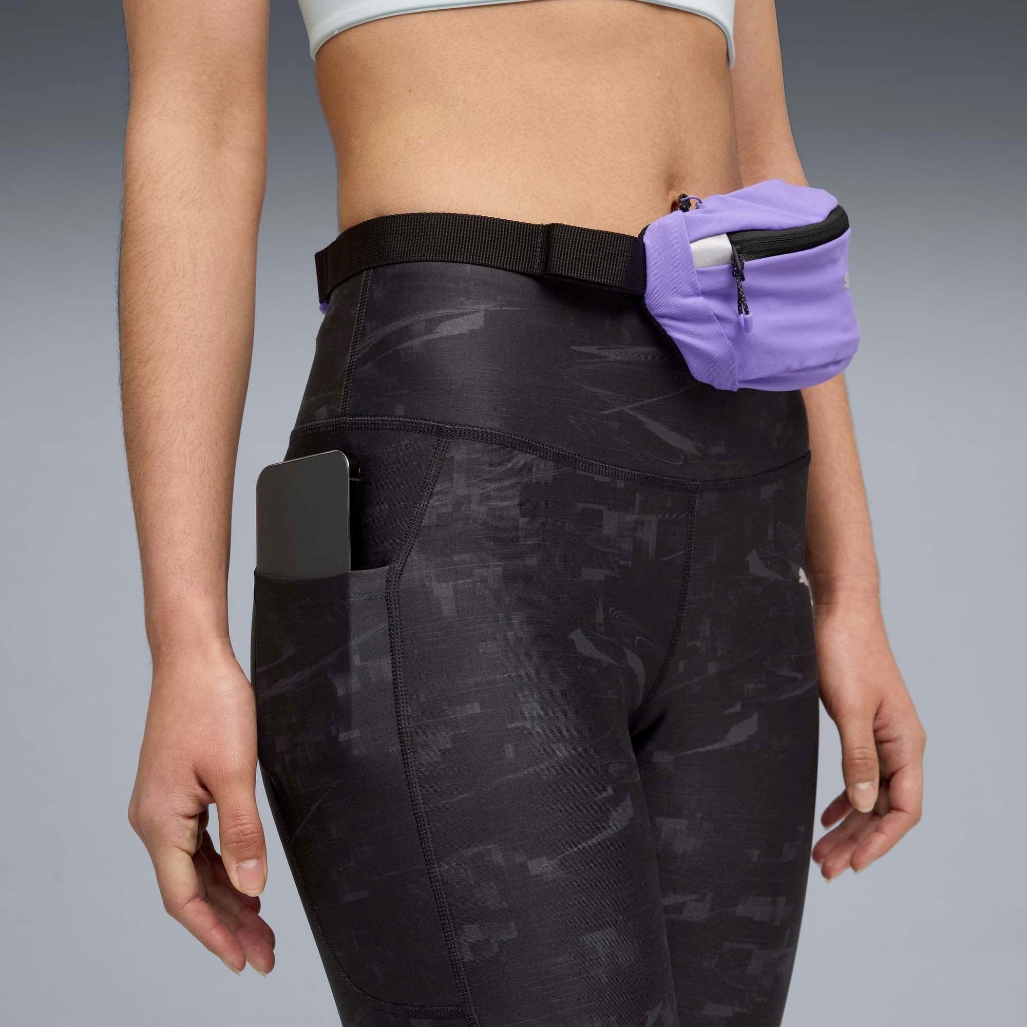 W_RUN_VELOCITY_AOP_TIGHT_527602_01_Image_5