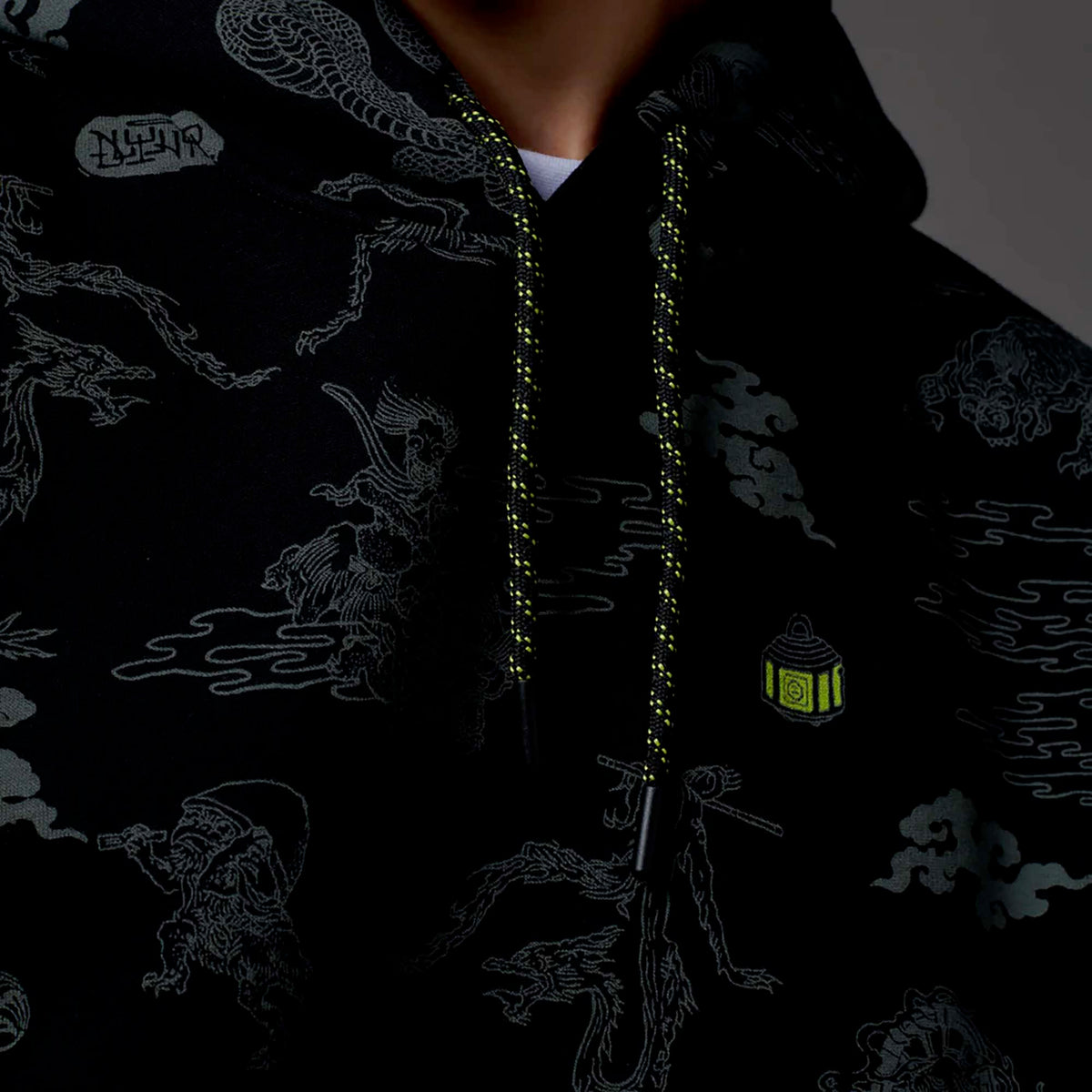 YOKAI_PATTERN_HOODIE_SW1063GQ_01_Image_5