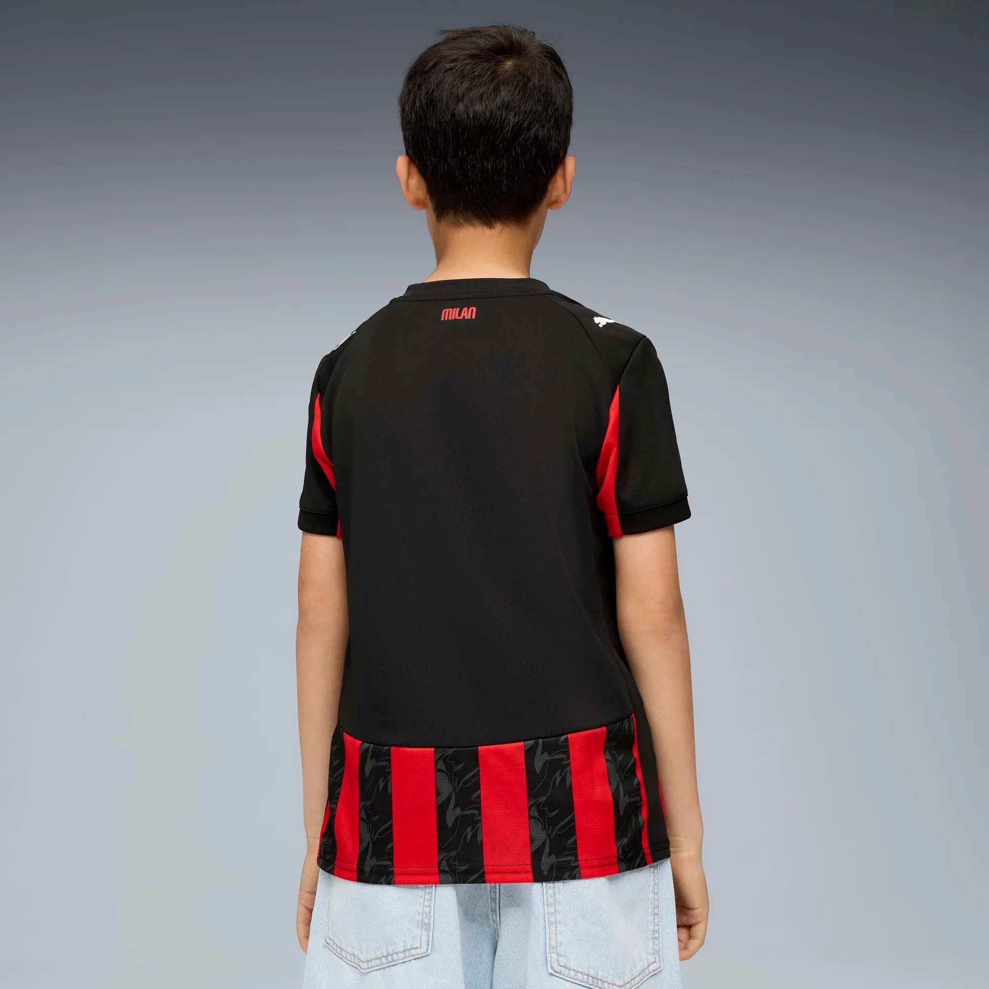 ACM_HOME_JERSEY_REPLICA_JR_779965_01_Image_5