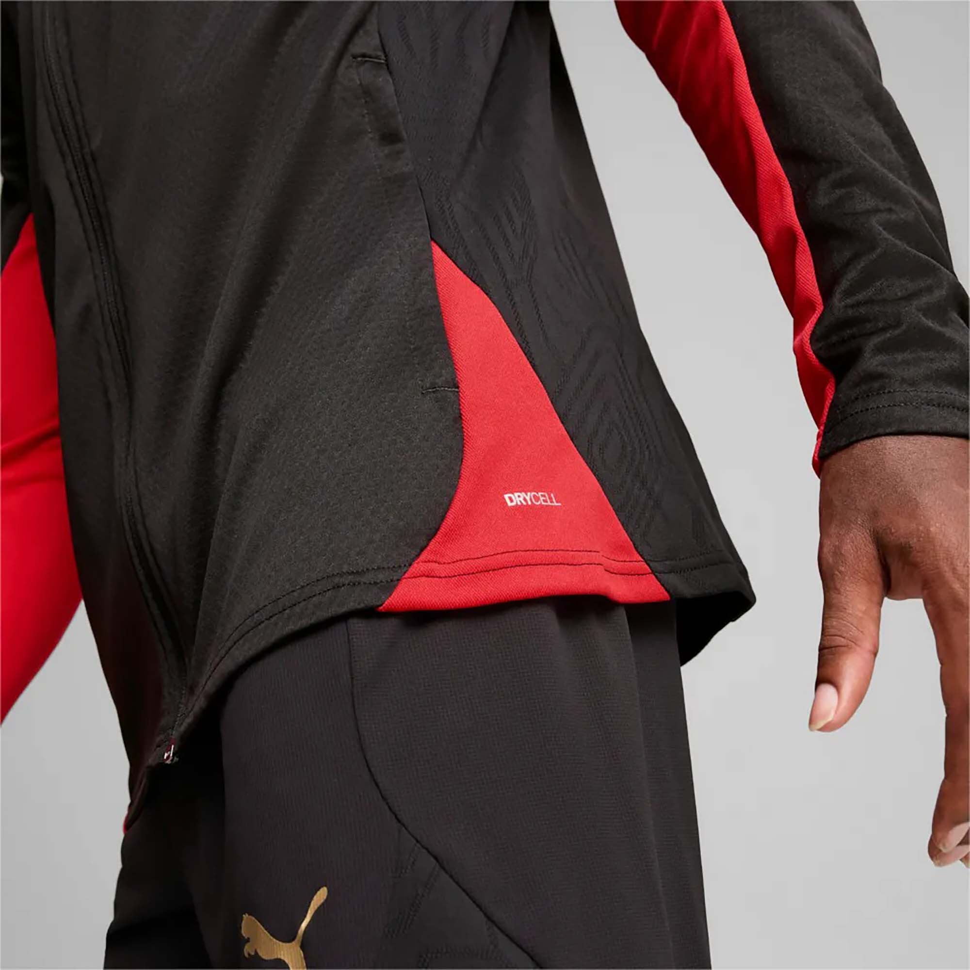 ACM_TRAINING_JACKET_777508_04_Image_5