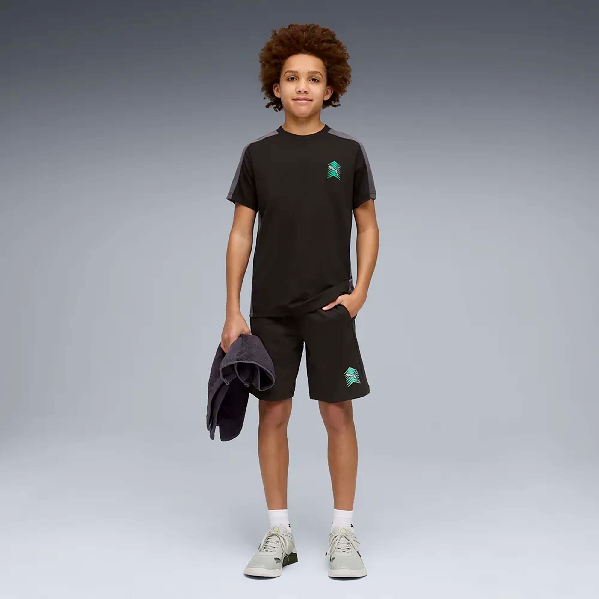 ACTIVE_SPORTS_SWEAT_SHORTS_B_691755_01_Image_5