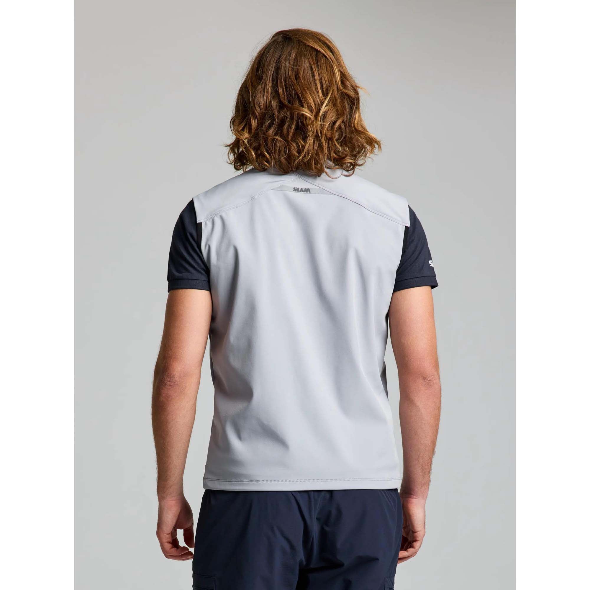 ACT_SOFTSHELL_VEST_A126002S00_W05_Image_2