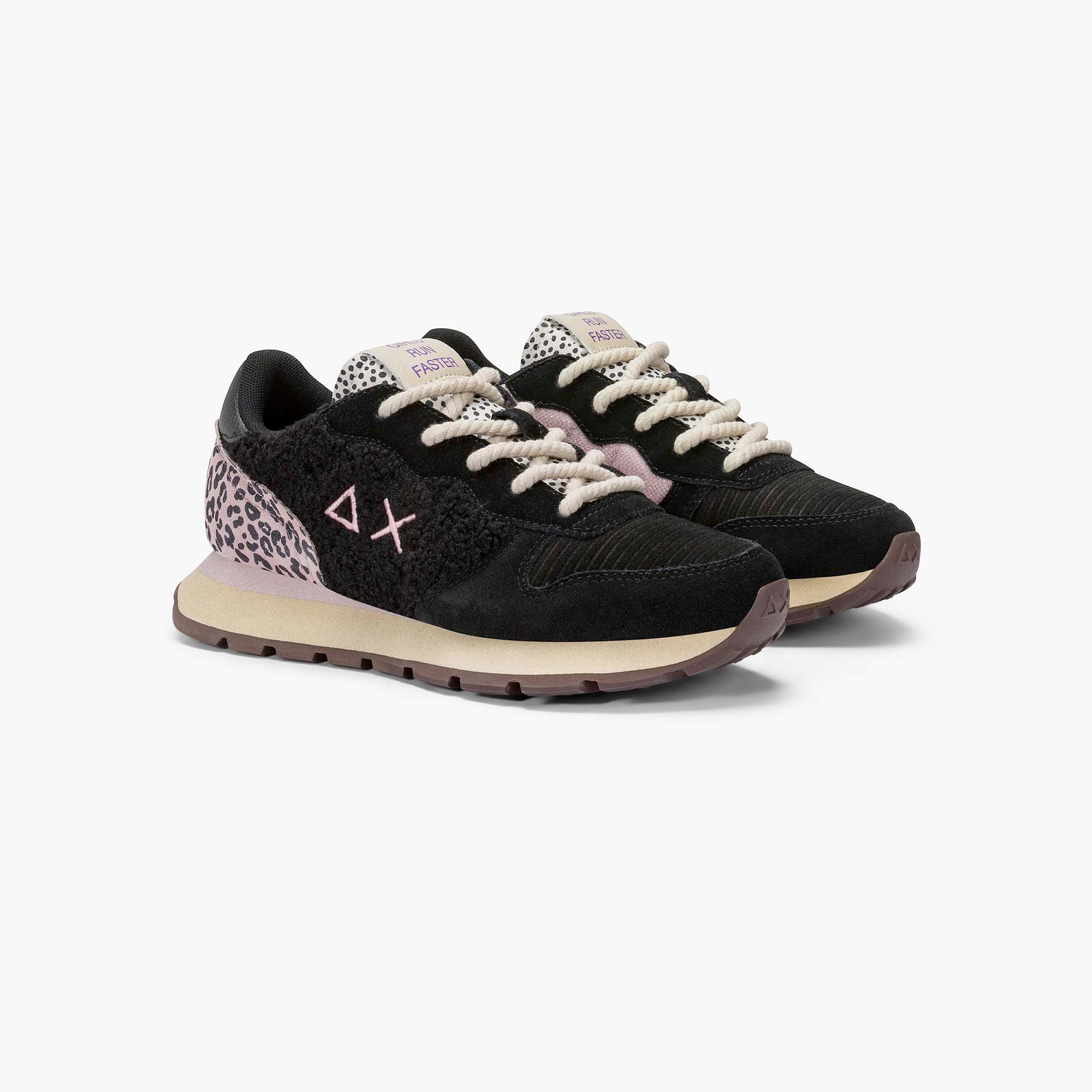 ALLY_WINTER_Z45208_11_Image_2