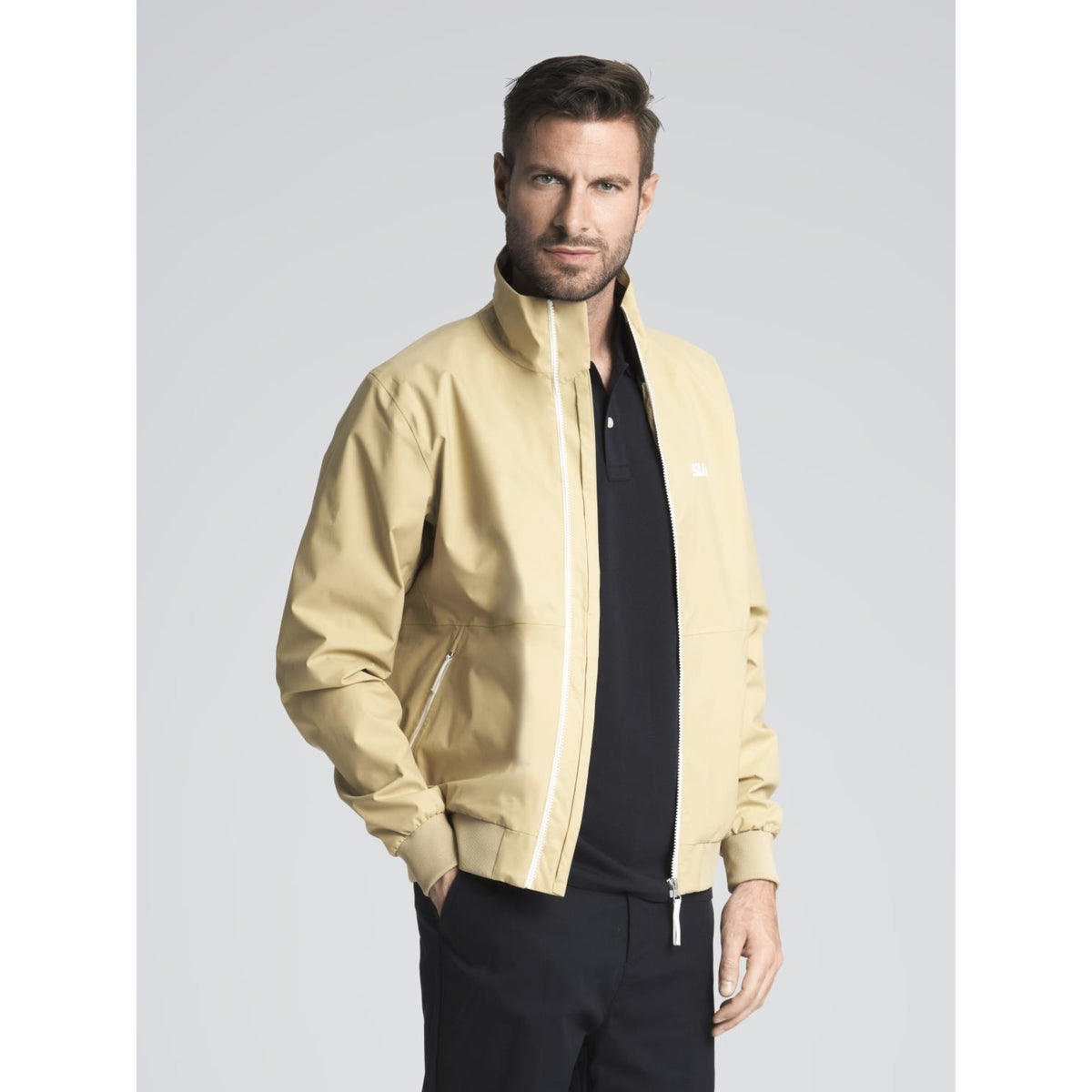 ALTURA_DOCK_JACKET_A123013S00_W85_Image_3