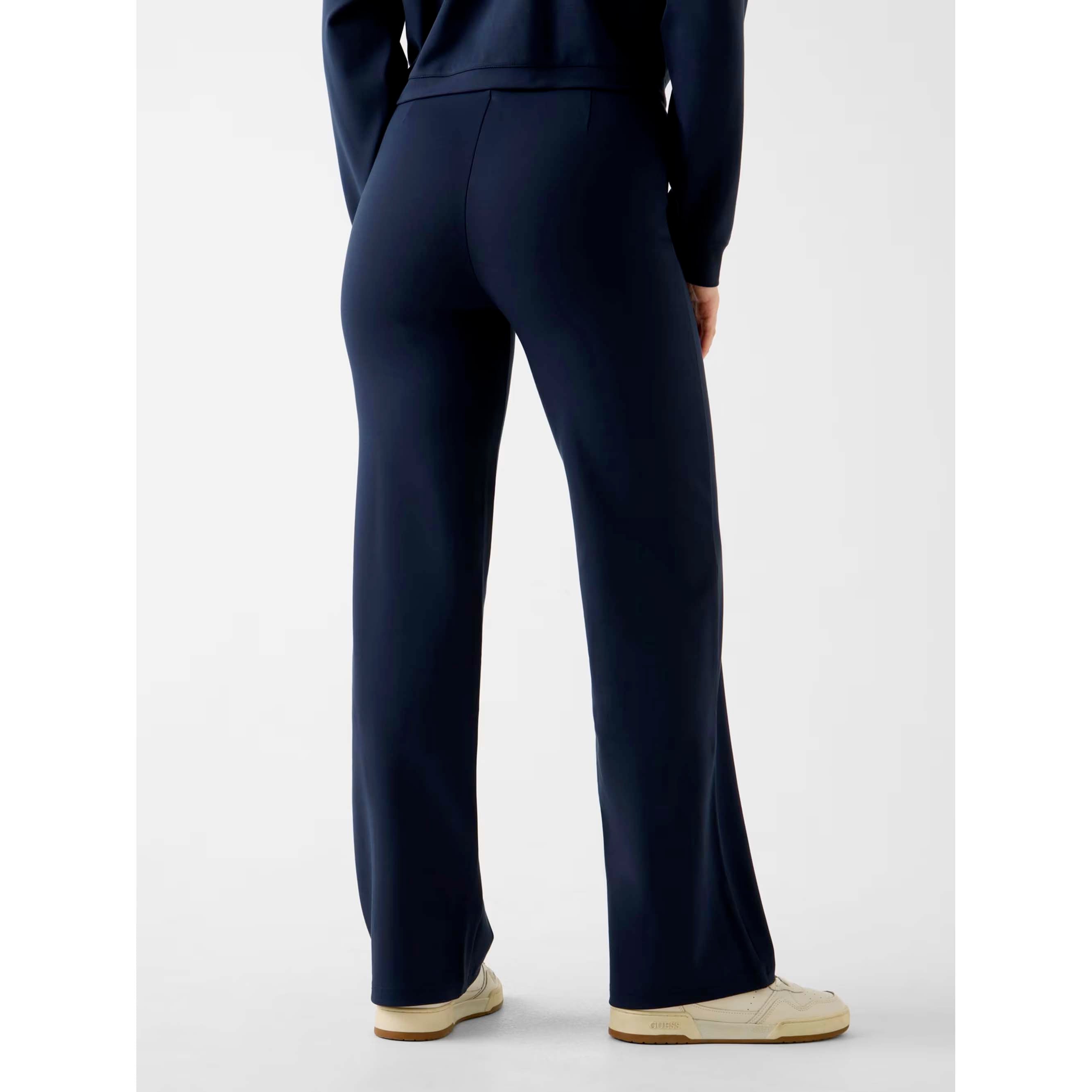 ANNIE_STRAIGHT_LEG_V6RB20KD822_G7F3_Image_3