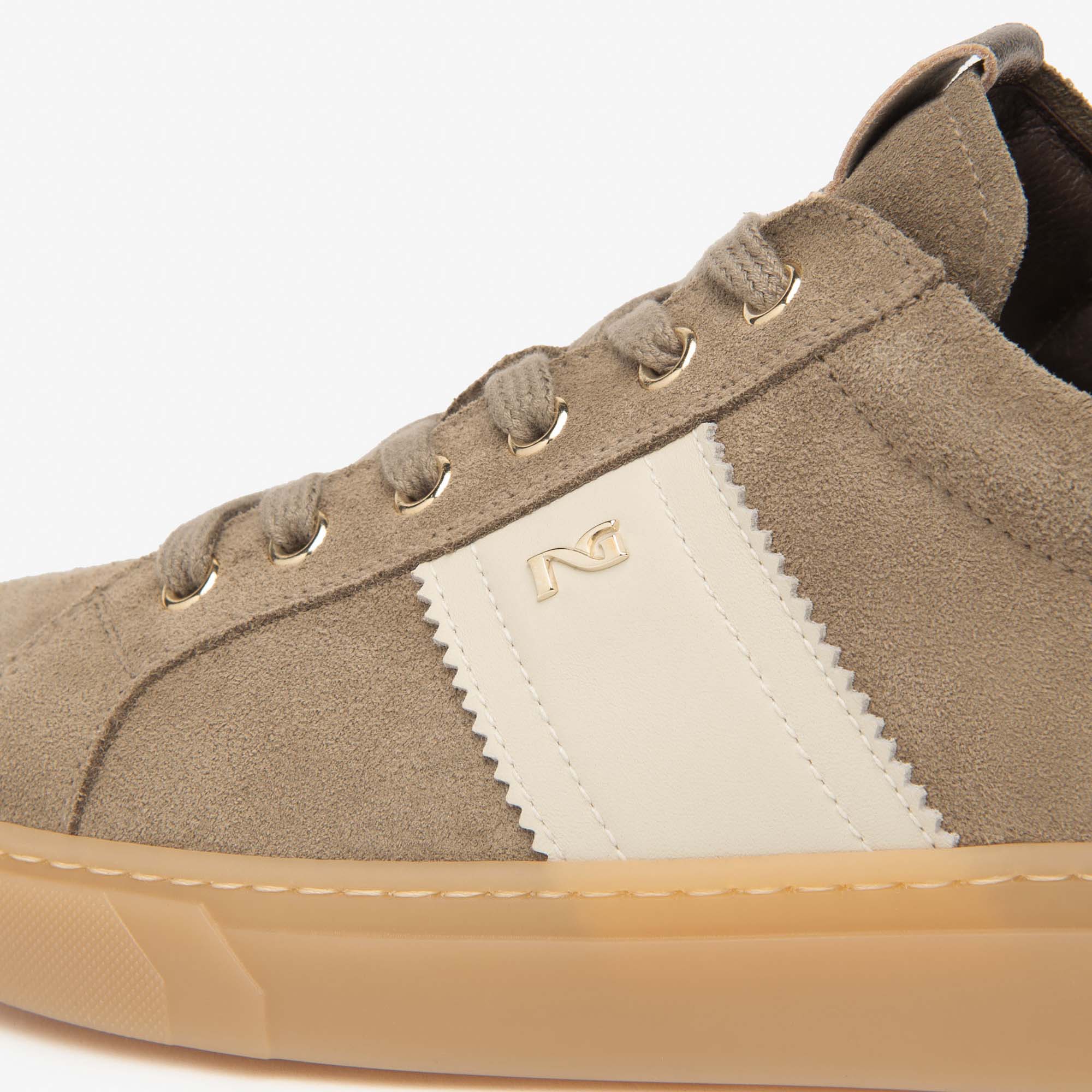 AROLD_VELVET_MILK_1039_ETOILE_LEO_TR_MALAGA_1074_I514150D_501_Image_3