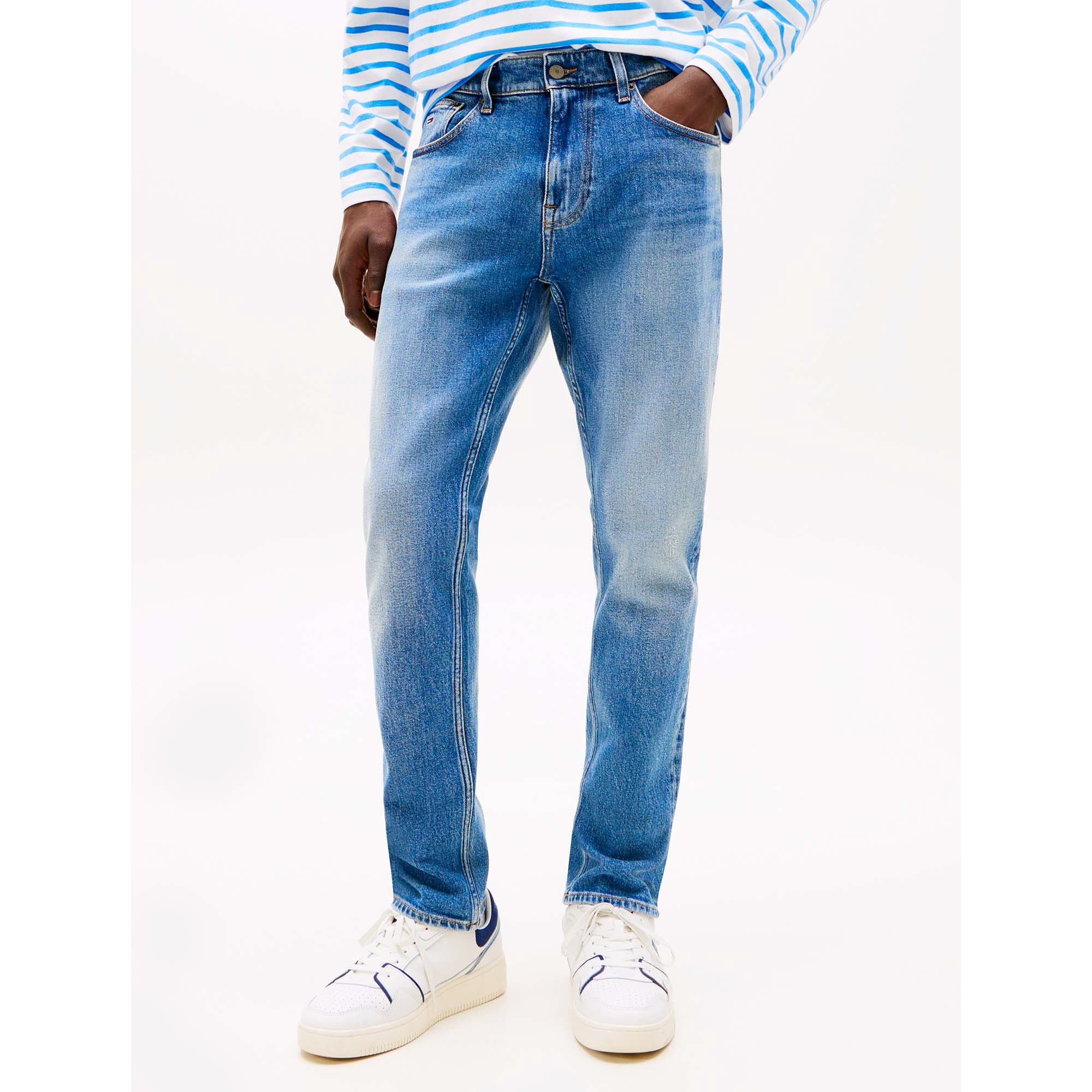 AUSTIN_SLIM_TPRD_BI0_DM0DM20987_1A5_Image_2