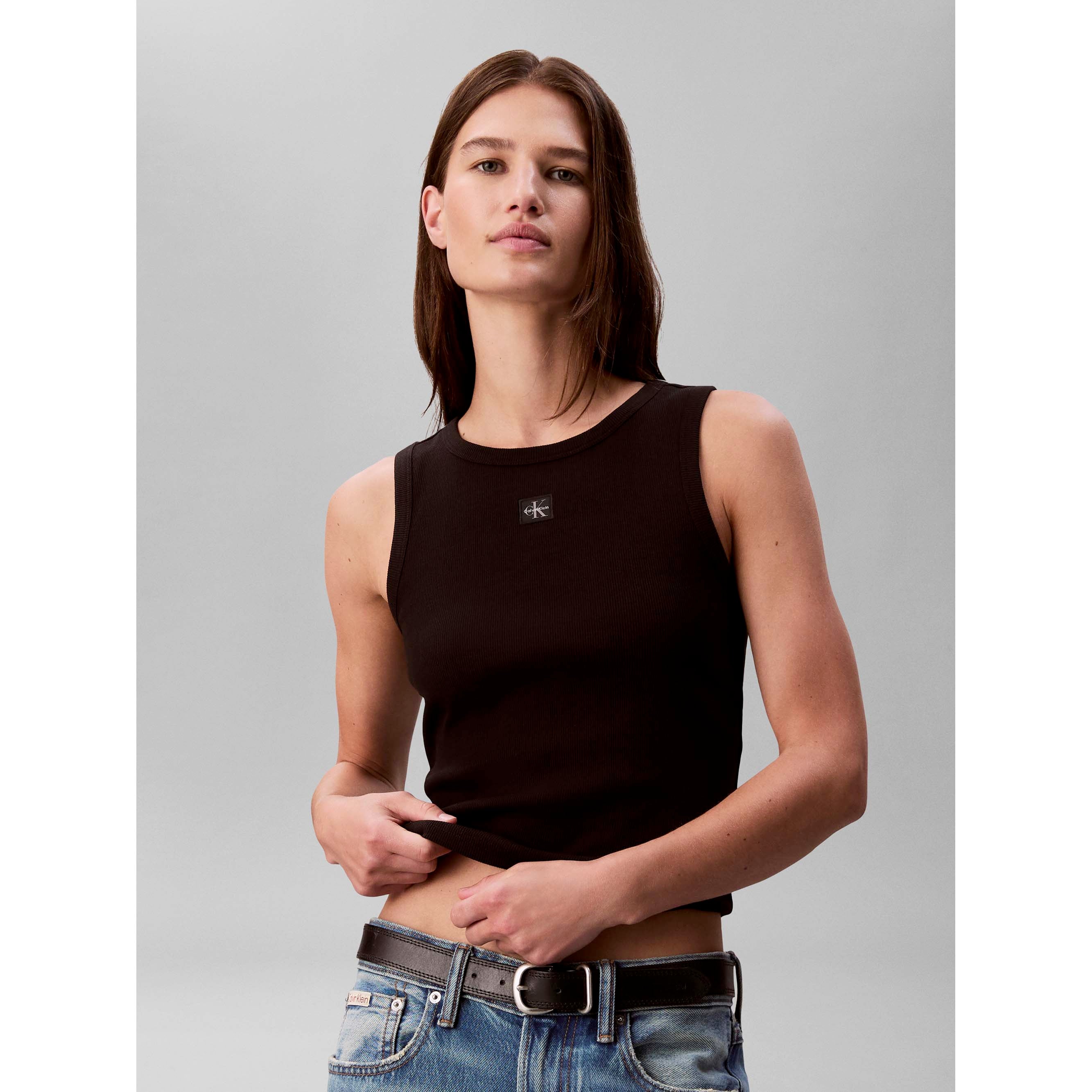 A_-_WOVEN_LABEL_2X2_LV047C201G_UB1_Image_6