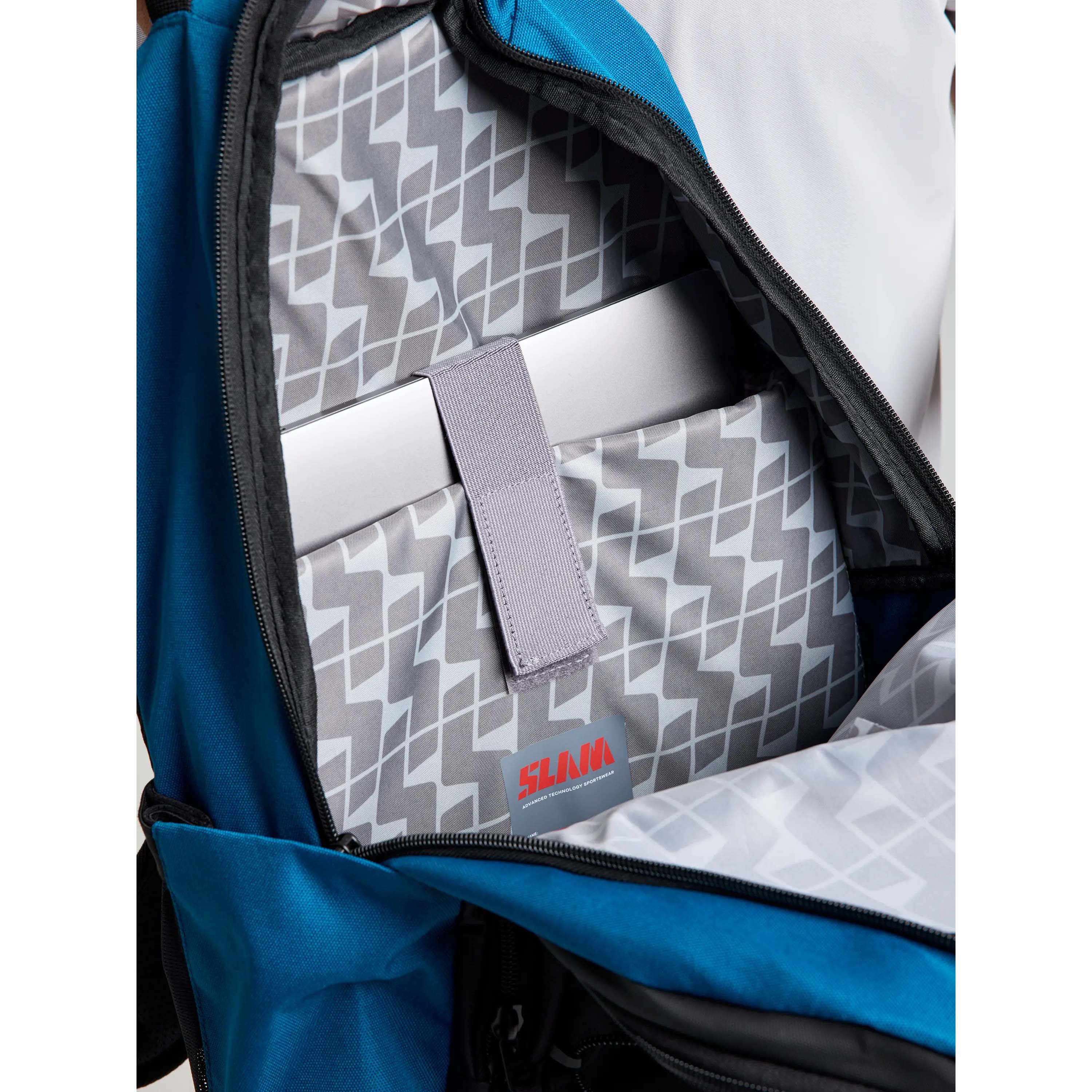 BACKPACK_A463006S00_W38_Image_8