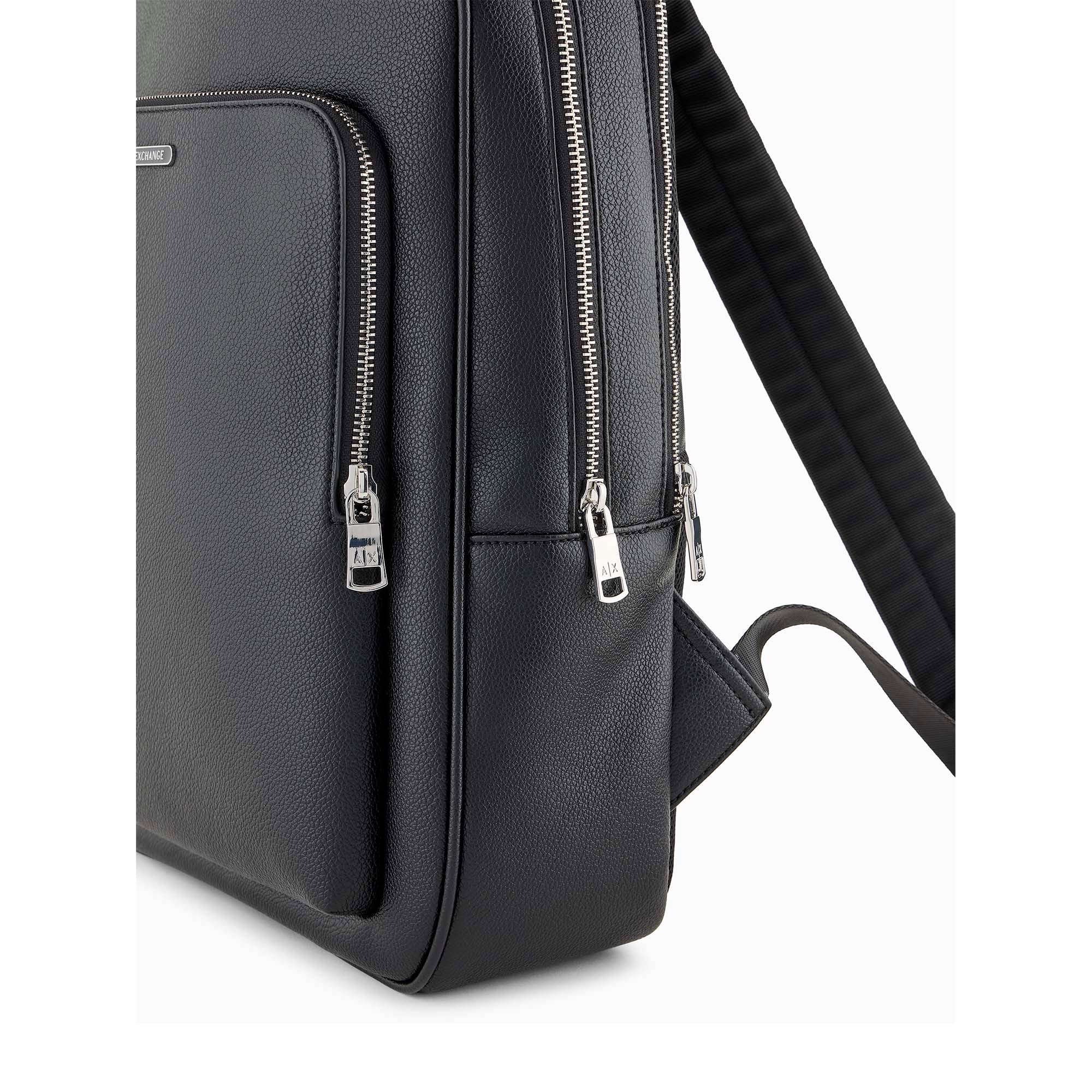 BACKPACK_XM000241AF12134_UC001_Image_5