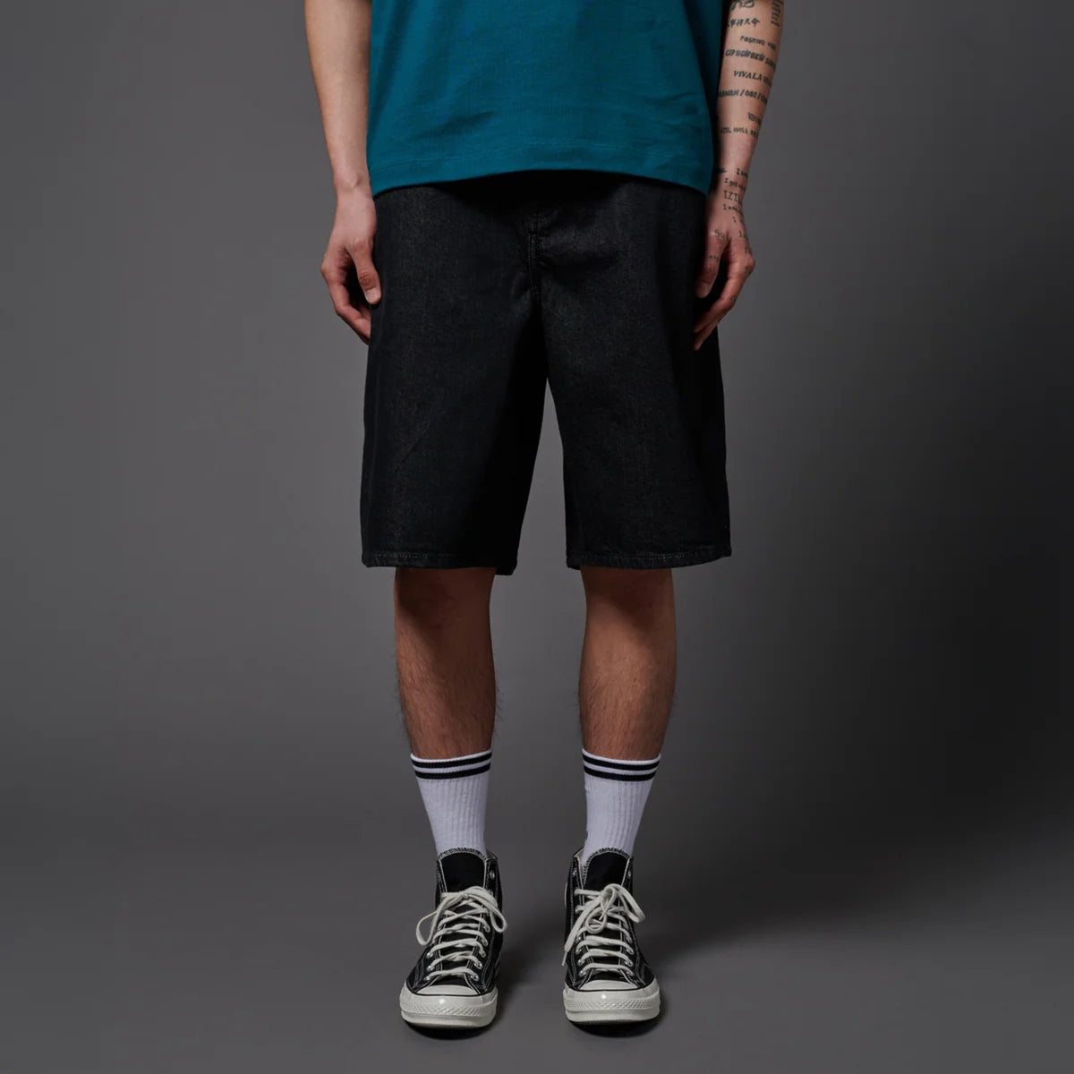 BAGGY_SHORTS_PA1215P4_01_Image_2