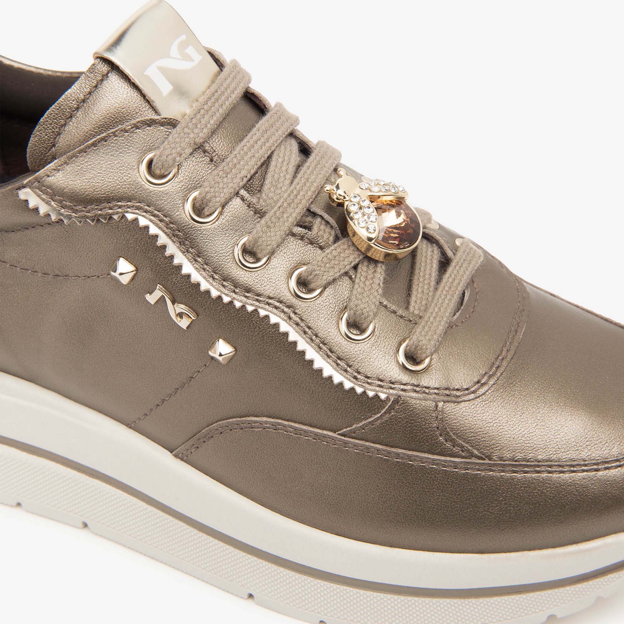 BAGOYA_TBRILL_PLATINO_6074_TR_CORVARA_KENNEDY_L_I514102D_322_Image_3