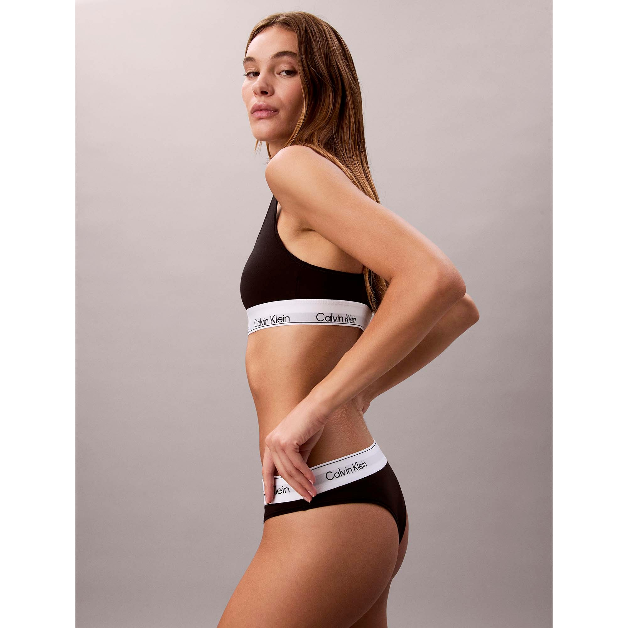 BRAZILIAN_LV00QF8522_UB1_Image_3