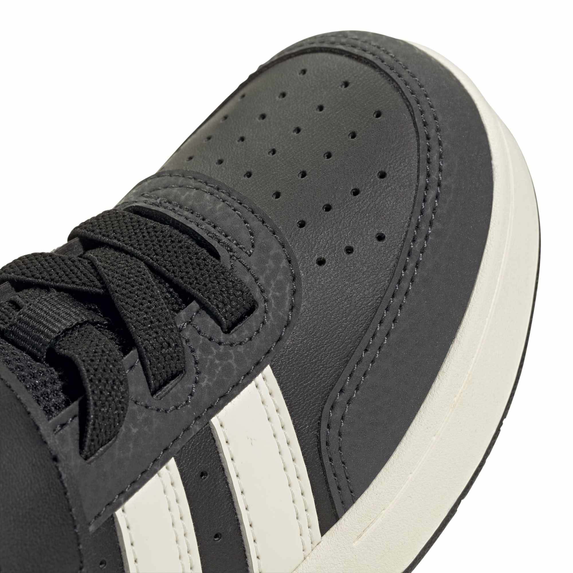 BREAKBASE_C_JR0204_CBLACKO_Image_7