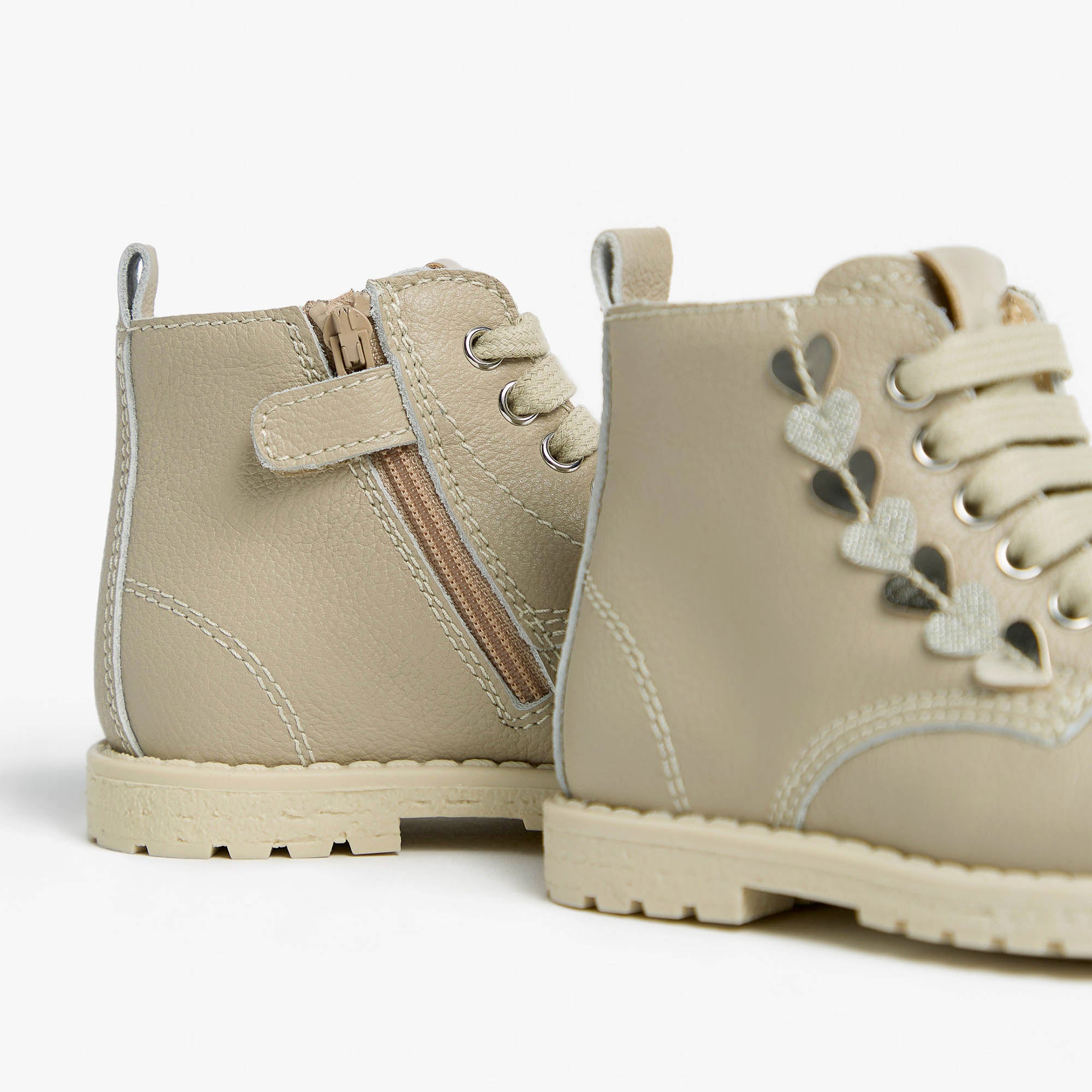 CAIRO_TBRILL_PLATINO_6074_TMICROGLITTER_PLATI_TR_I522982F_412_Image_3