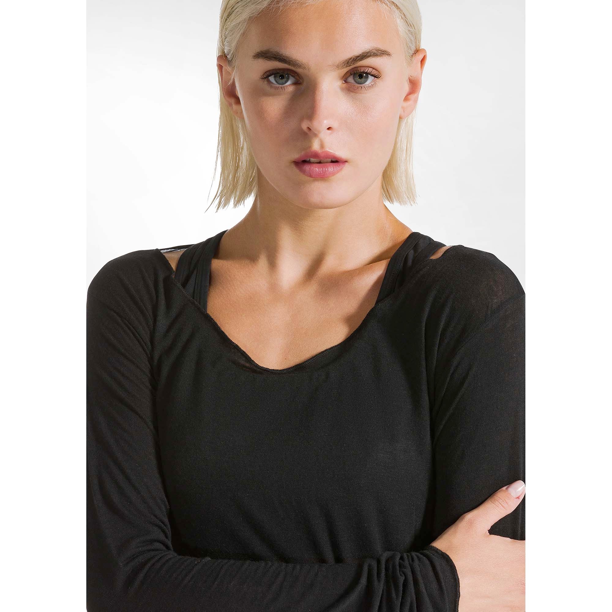 CASHMERE_BLEND_WIDE_NECK_T-SHIRT_A00660_10009_Image_4